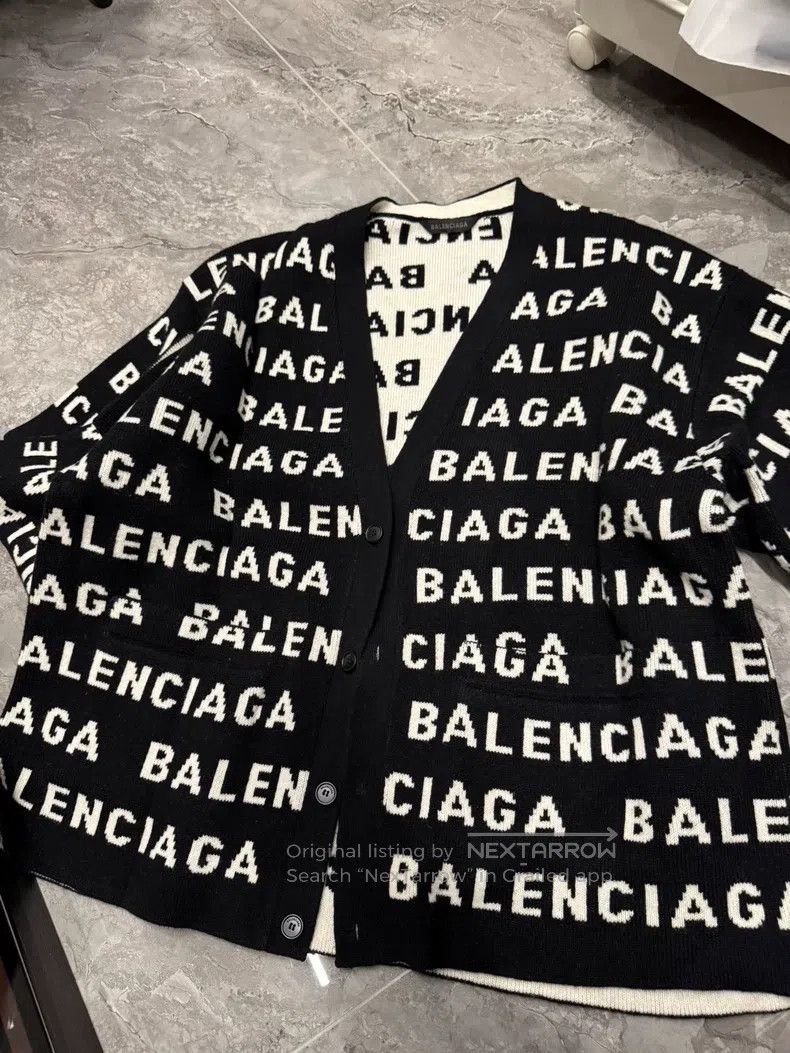 Balenciaga Balenciaga Logo Knit Cardigan Size US L / EU 52-54 / 3 - 1 Thumbnail