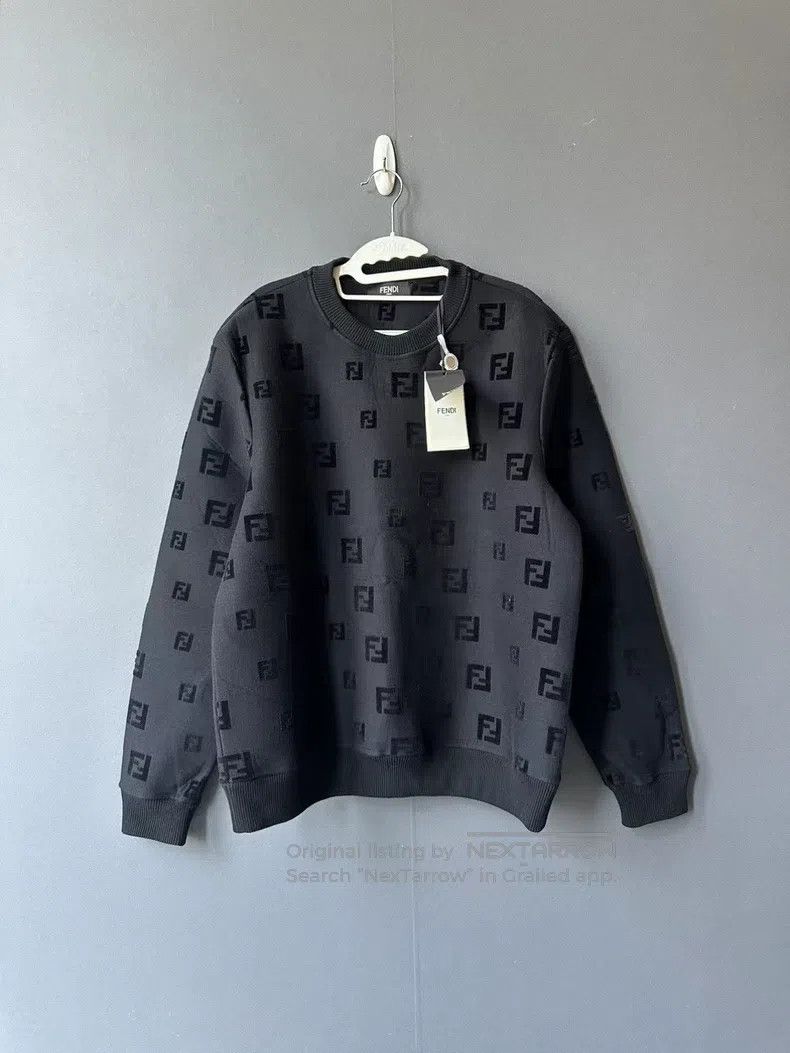 Fendi Fendi Black velvet floral sweatshirt Size US L / EU 52-54 / 3 - 1 Thumbnail