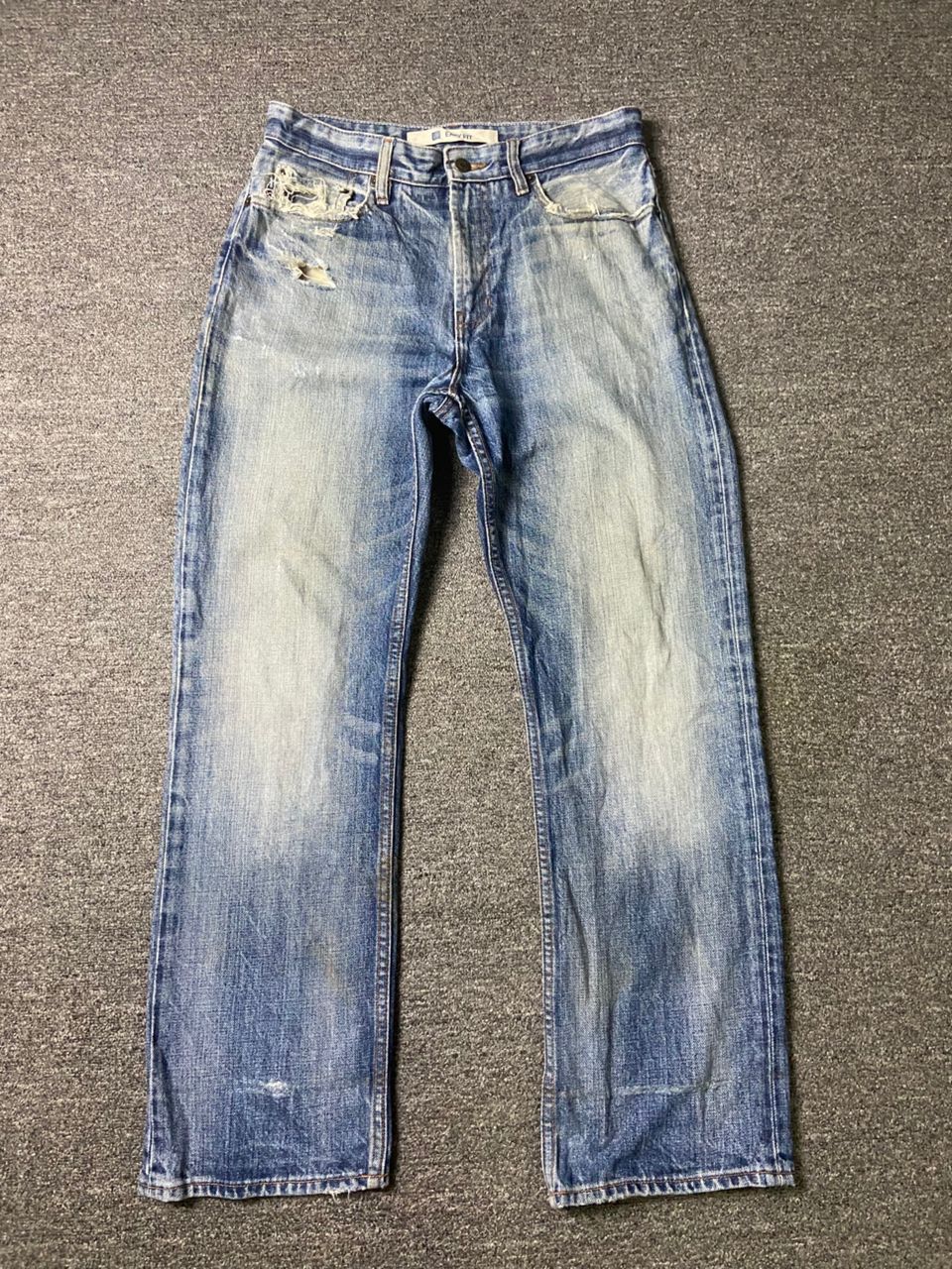 Vintage GAP Easy Fit Distressed Denim Jeans (132)