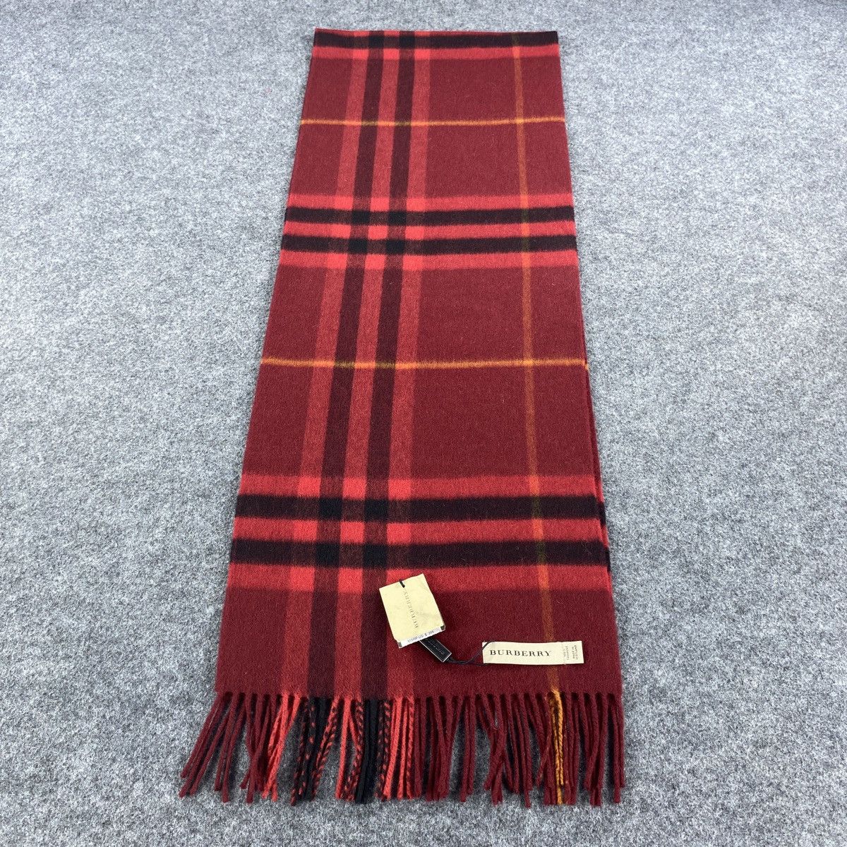 Burberry Burberry Scarf # Muffler # Neckwear # D676 Size ONE SIZE - 2 Thumbnail