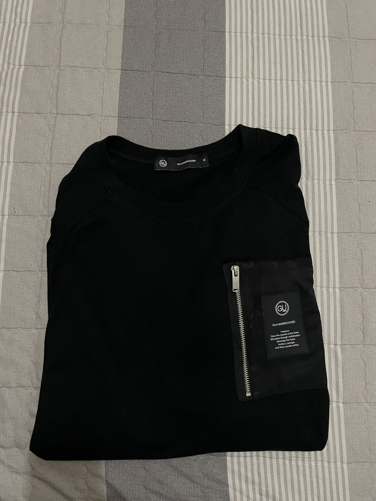 GU × Undercover LASTDROPP 🔥Tshirt GU X UNDERCOVER Size US XXL / EU 58 / 5 - 12 Thumbnail