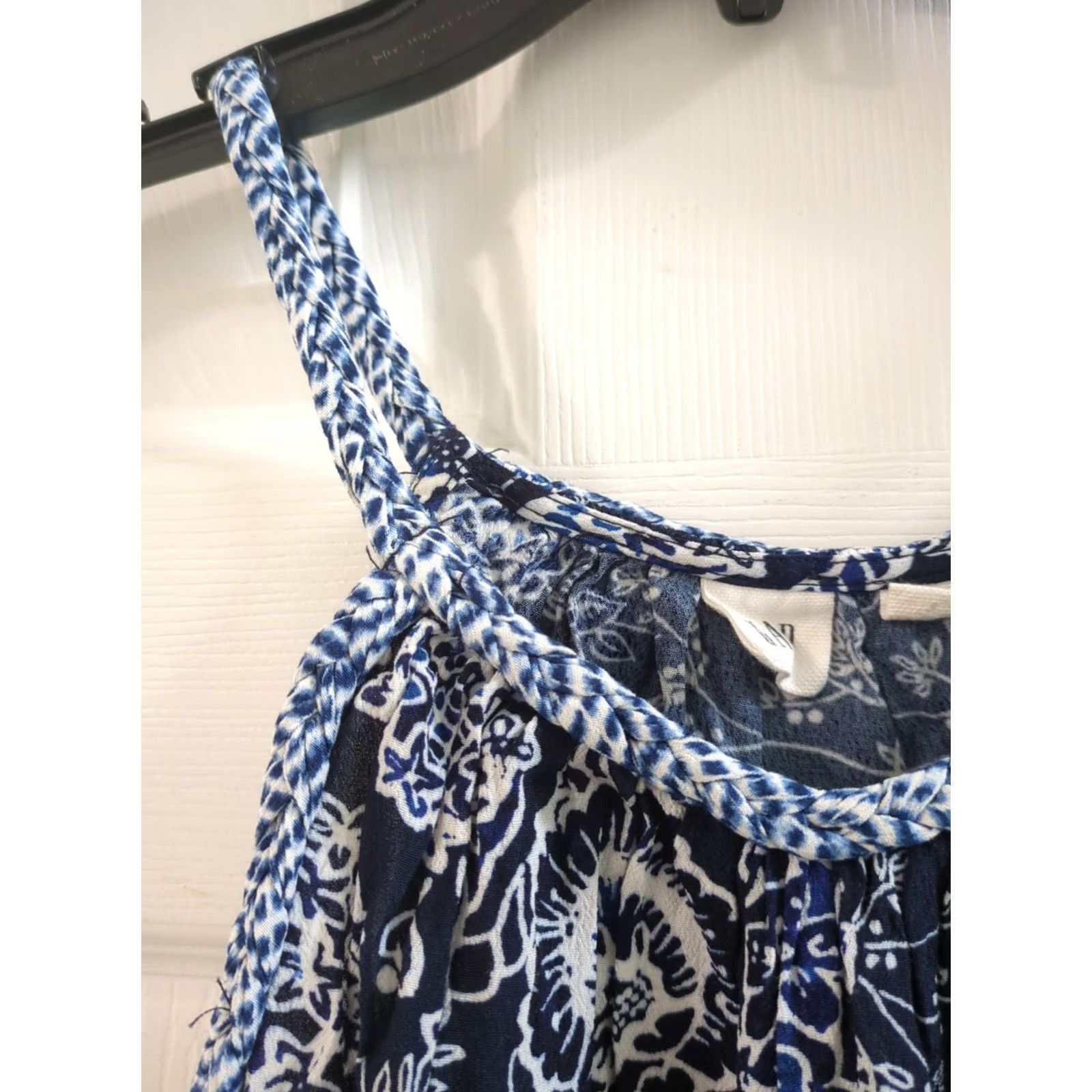Gap Gap Tank Women’s Blue Spaghetti Strap Floral Print Sleeveless Halter Top Size S Size S / US 4 / IT 40 - 3 Thumbnail
