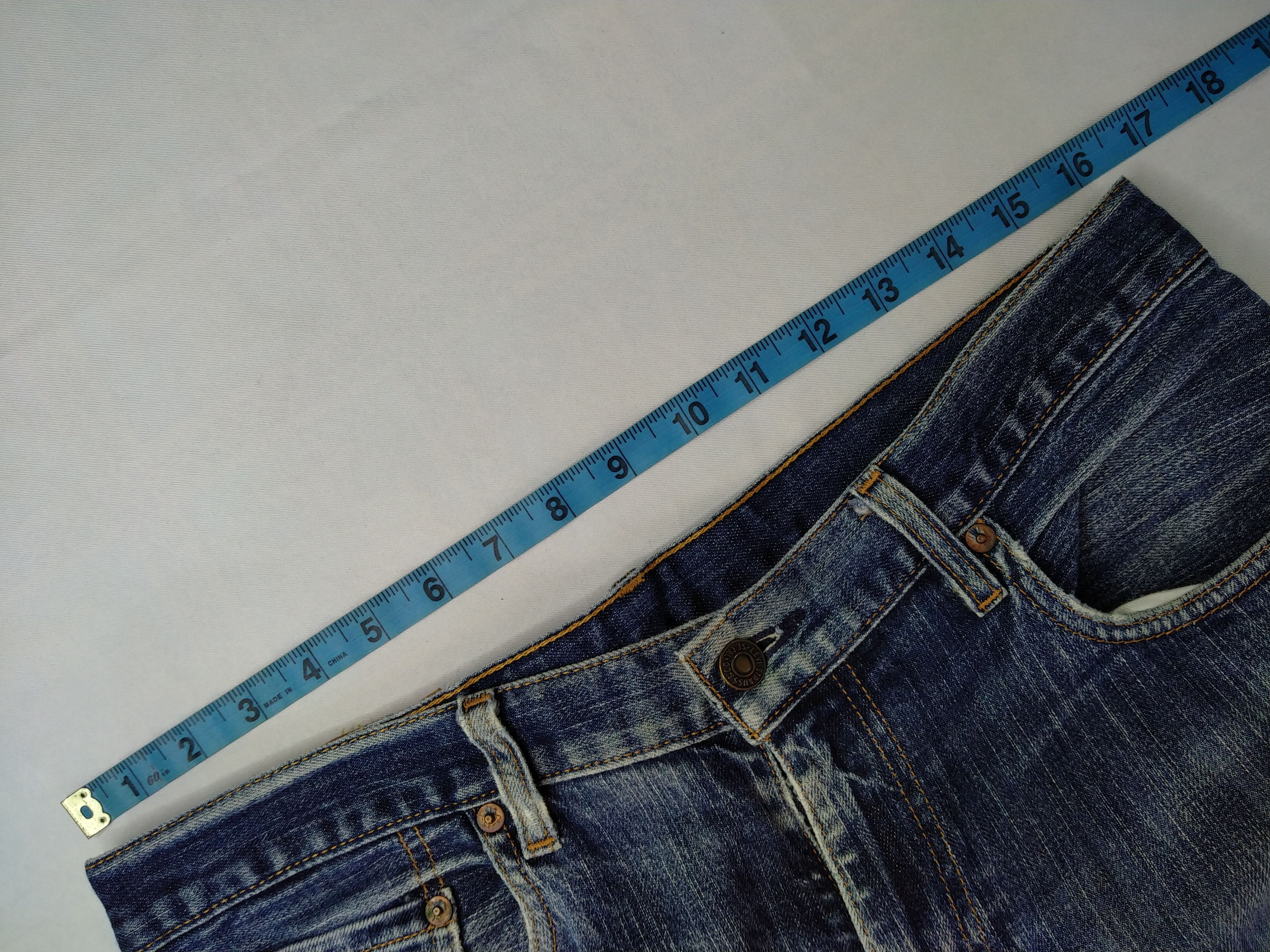 Levi's Blue Distressed Vintage Levi's 517 Flare 33x32 Denim -JN967 Size US 33 - 5 Thumbnail