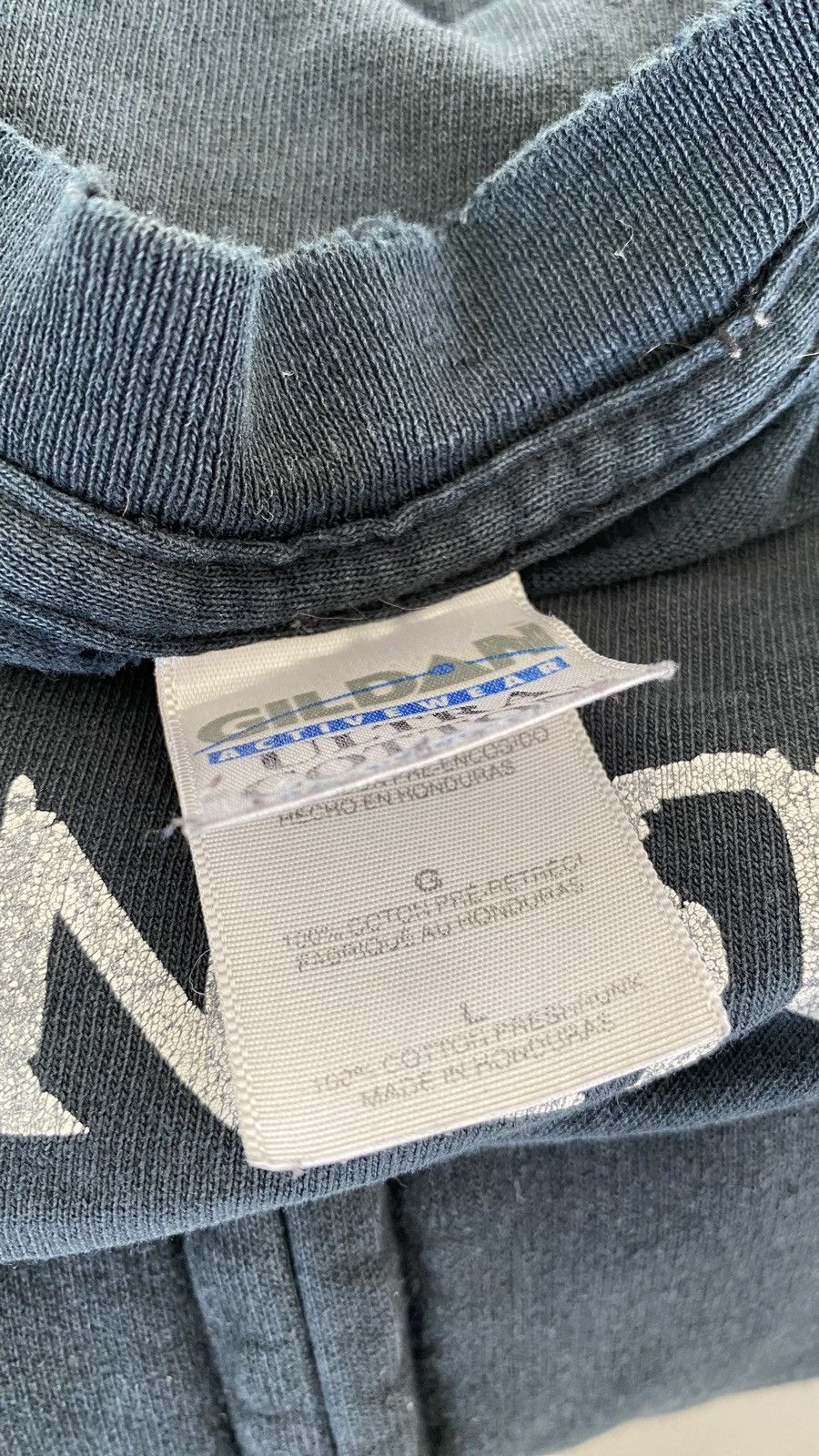 Vintage Desensitized Band Tee Size US L / EU 52-54 / 3 - 5 Thumbnail