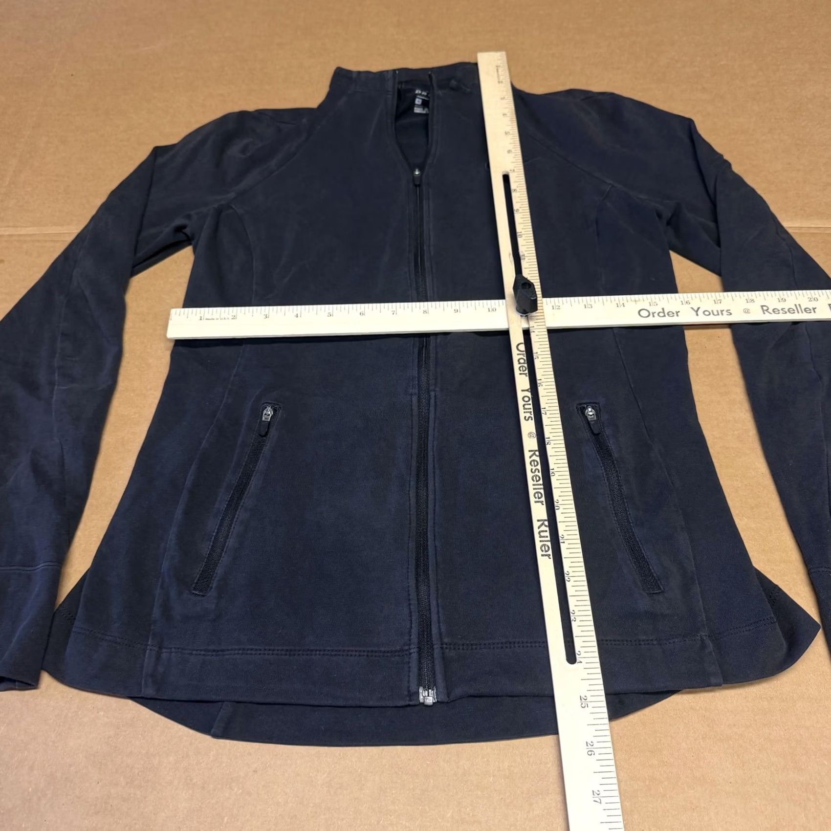 Nike Nike Dri-FIT Jacket Womens M Gray Full Zip Track Running Thumbholes Size M / US 6-8 / IT 42-44 - 5 Thumbnail