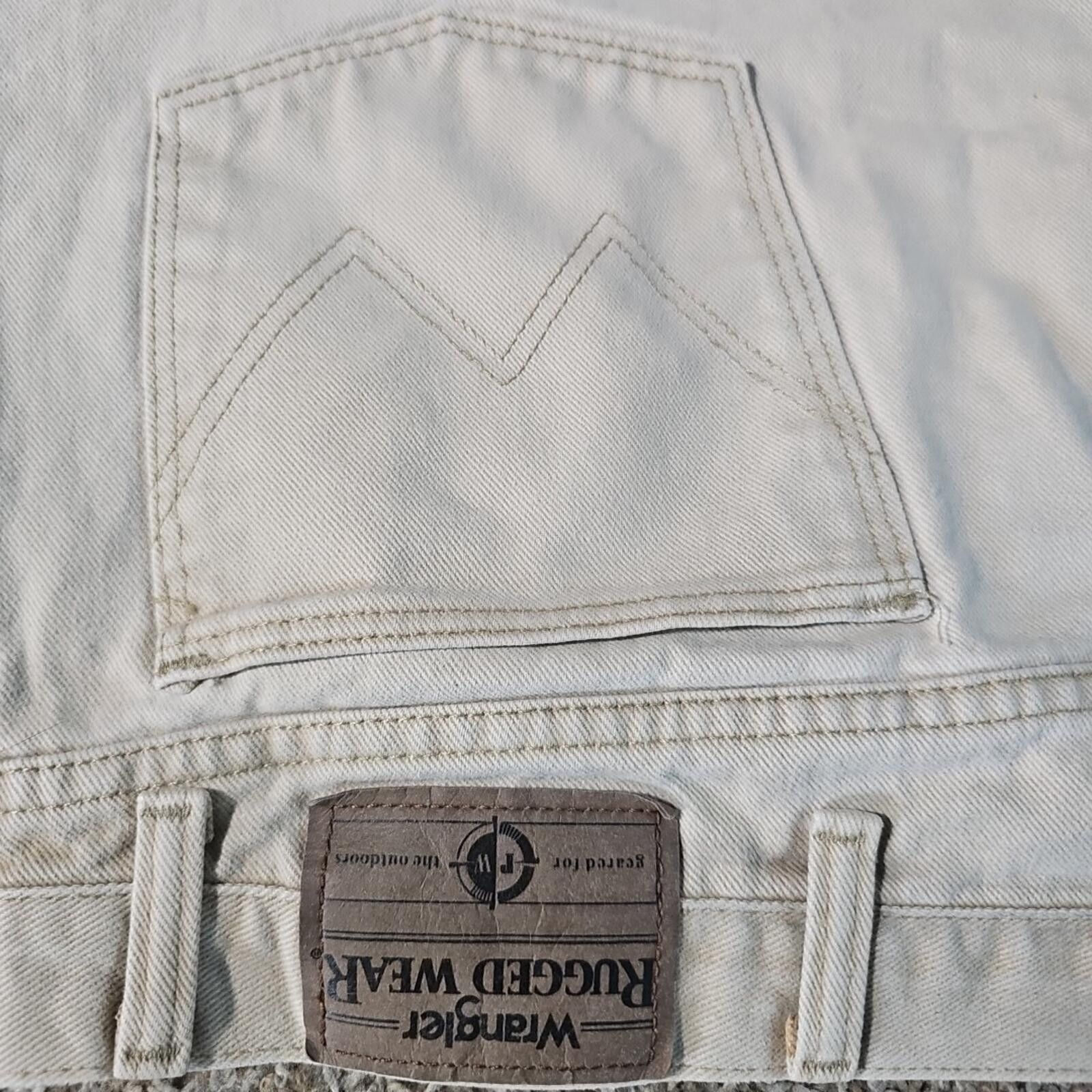 Wrangler Wrangler Rugged Wear 44 Shorts Size US 44 / EU 60 - 6 Thumbnail