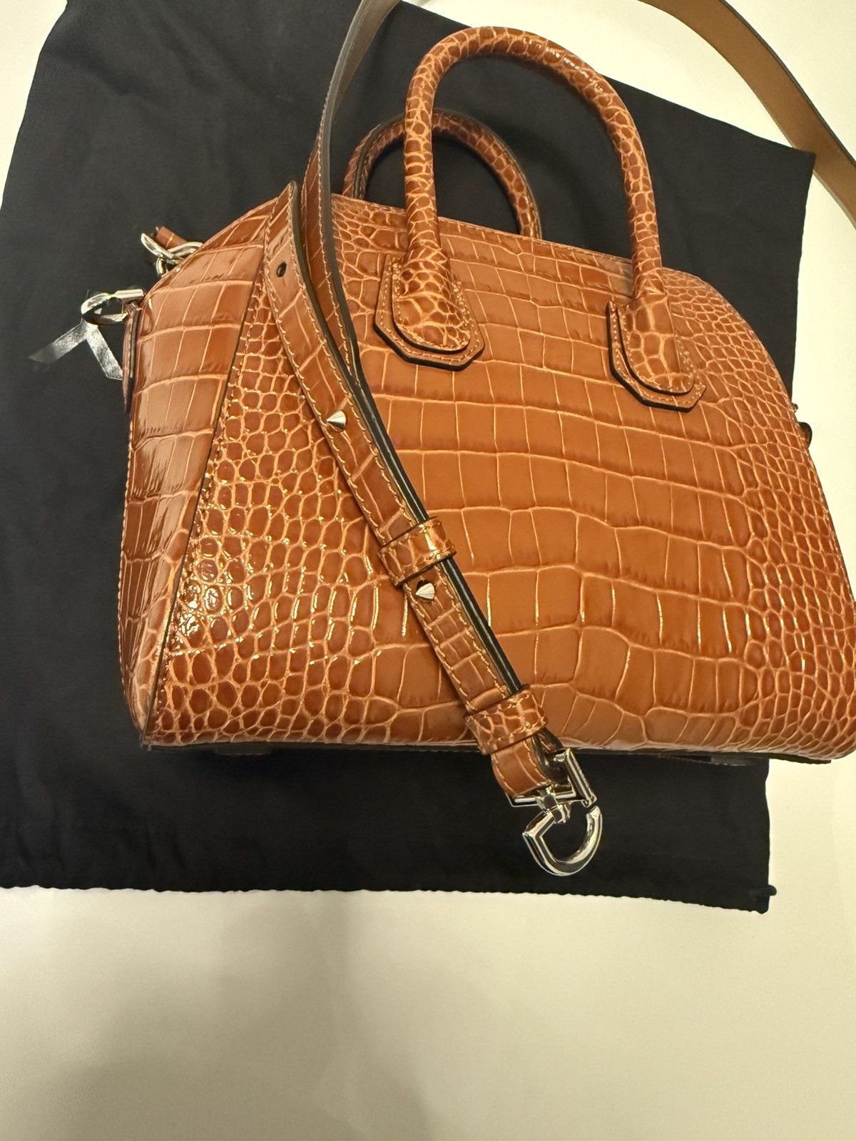 Givenchy Givenchy Brown Crocodile-Embossed Antigona Bag Size ONE SIZE - 4 Thumbnail