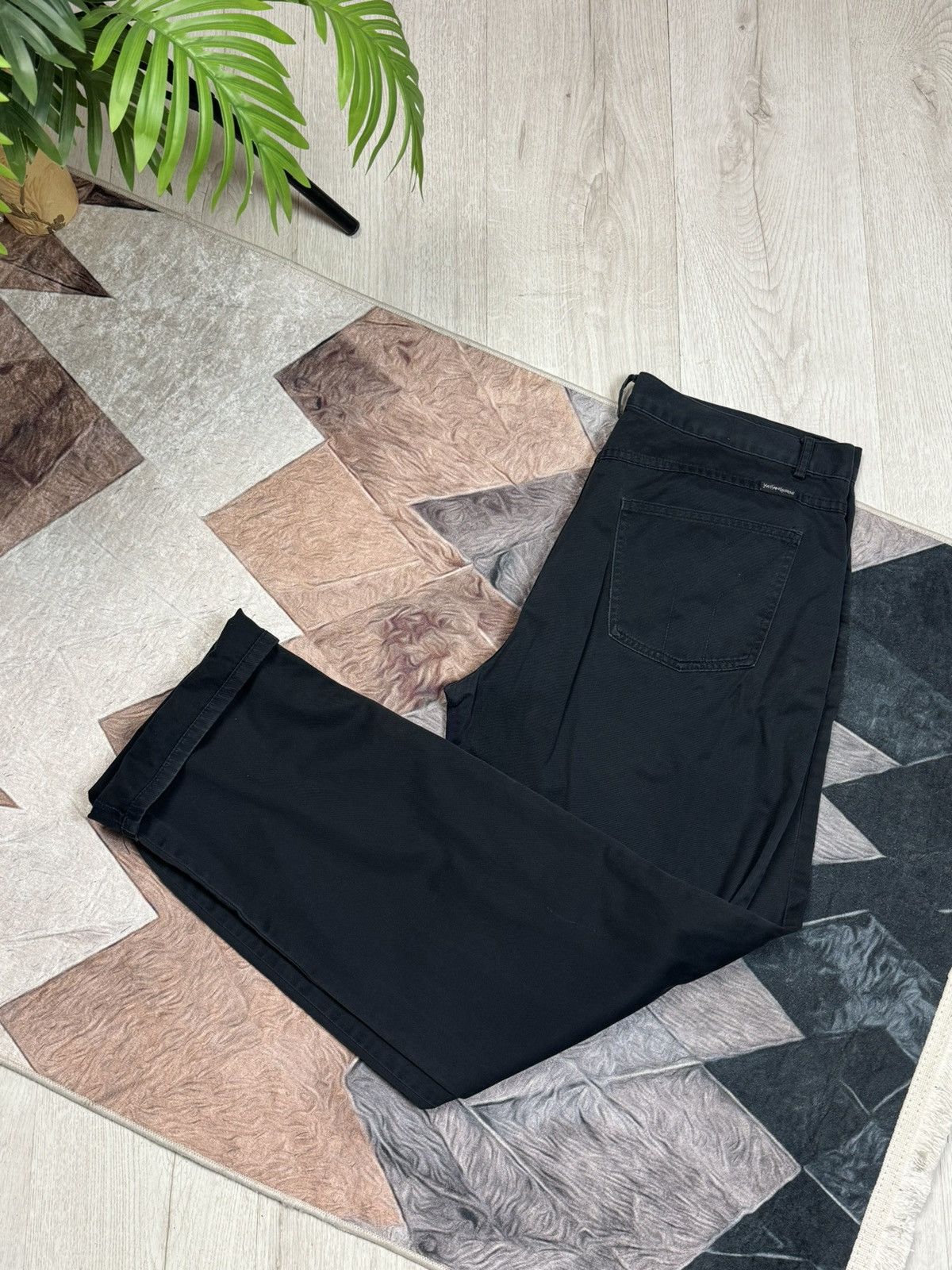 Yves Saint Laurent Vintage YSL Yves Saint Lauren Casual Pants Size 36 Size US 36 / EU 52 - 1 Thumbnail