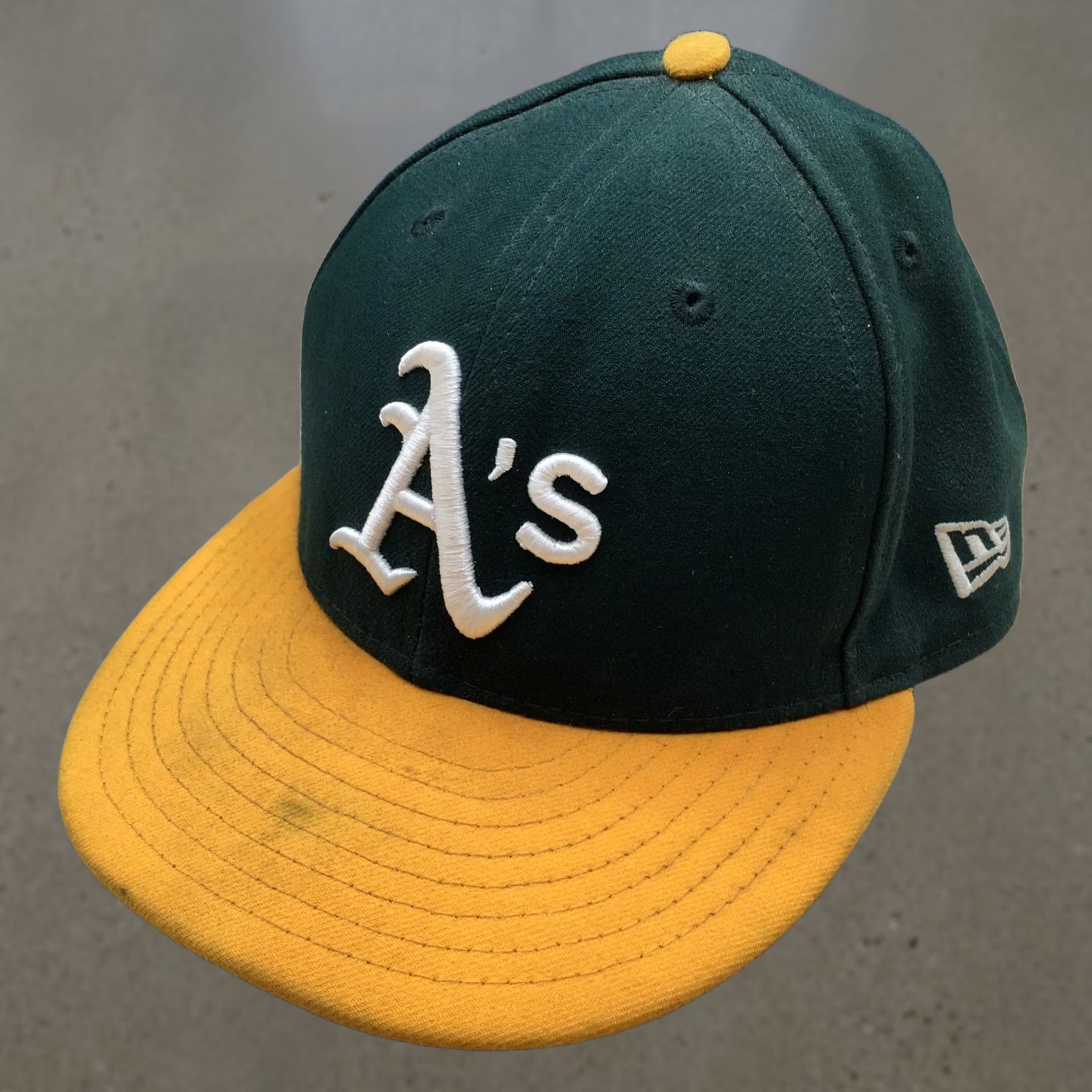 New Era New Era Oakland Athletics Baseball Cap Hat Mens Green 7 Fitted Embroidered Logo Size ONE SIZE - 1 Thumbnail