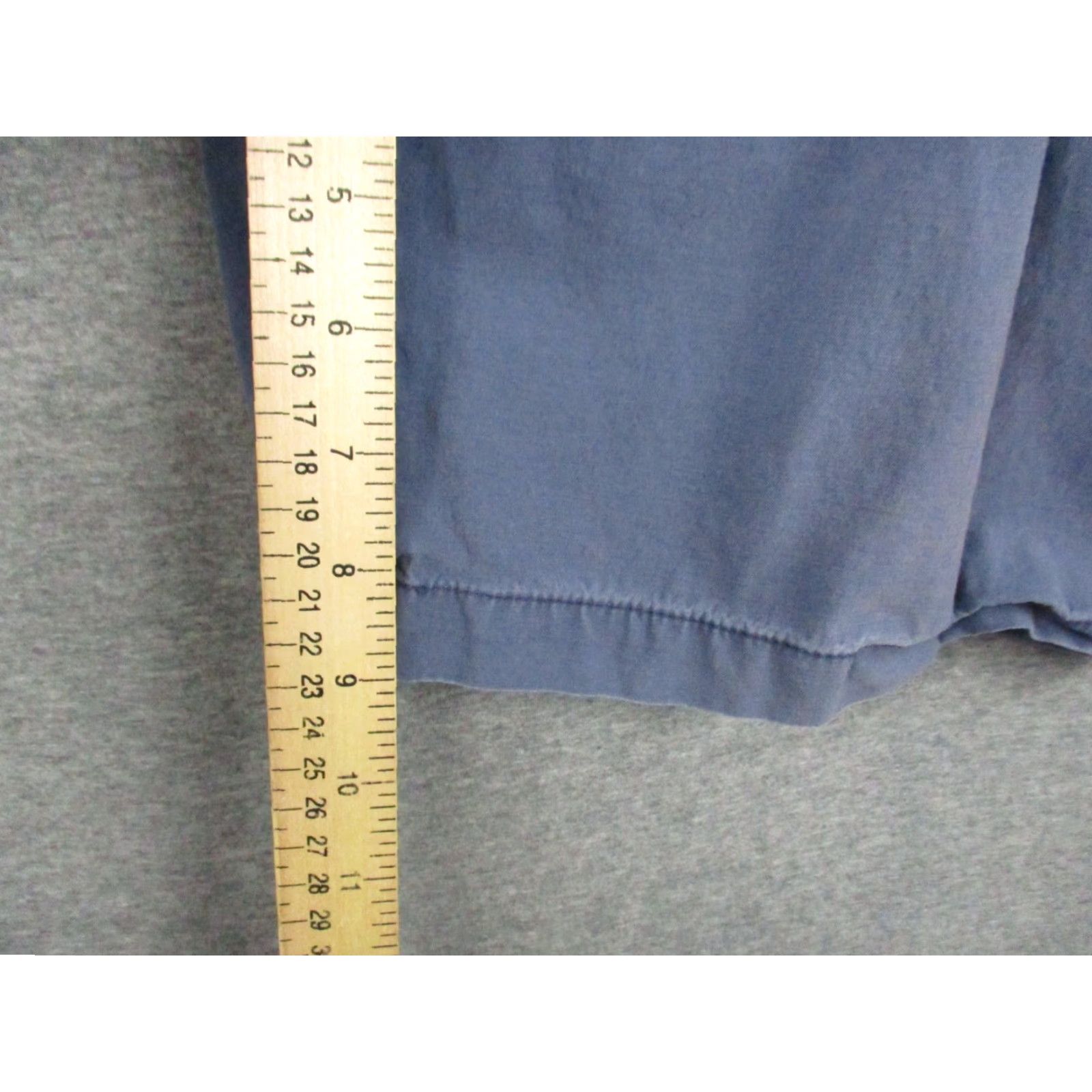 TravisMathew Travis Matthew Shorts Men's 34 Navy Blue Chino Stretch 9" Inseam Golf Outdoor Casual 5-Pocket Design Mens Size US 34 / EU 50 - 6 Thumbnail