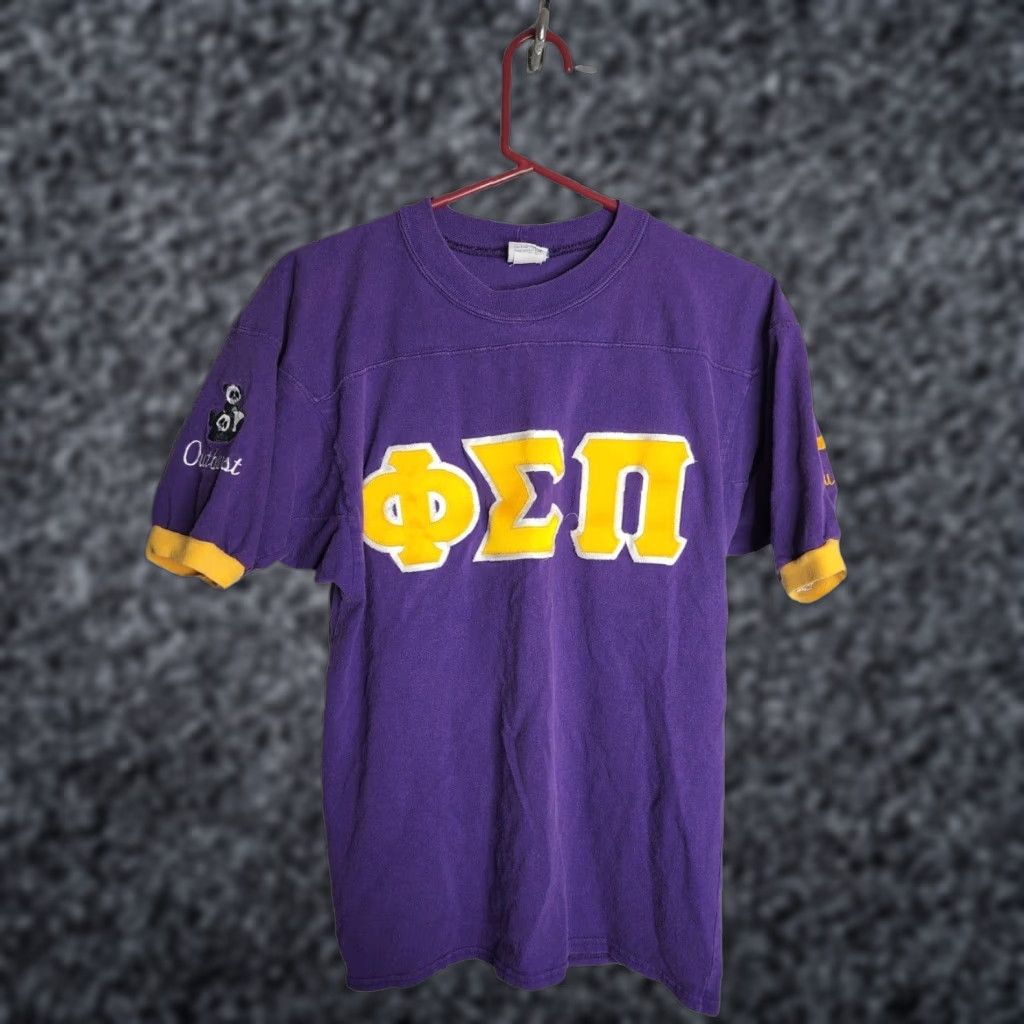 Alife VINTAGE VTG M Theta Epsilon Pi 1980s Sorority Fraternity Greek Life T Shirt The Captain Size US M / EU 48-50 / 2 - 1 Thumbnail
