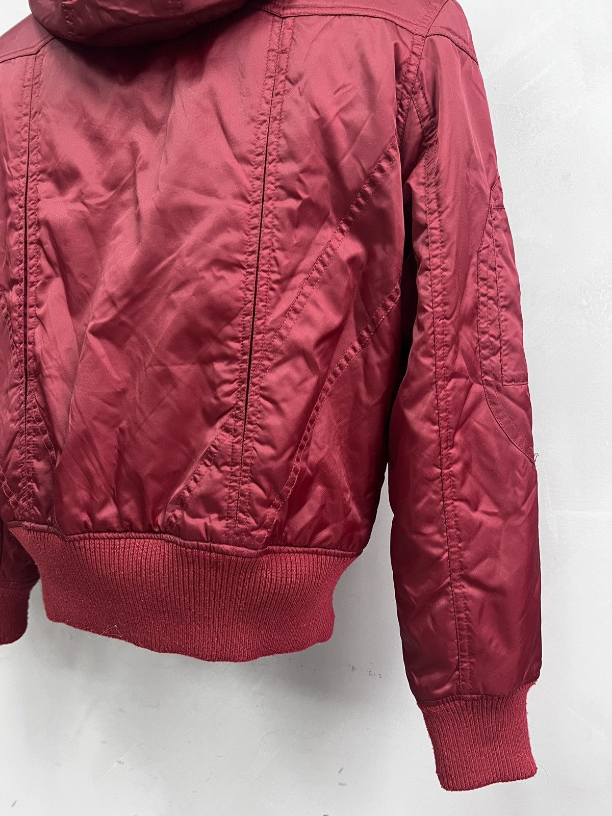 If Six Was Nine If six was nine Red puffer fur hood jacket y2k 14thaddiction Size US M / EU 48-50 / 2 - 9 Thumbnail