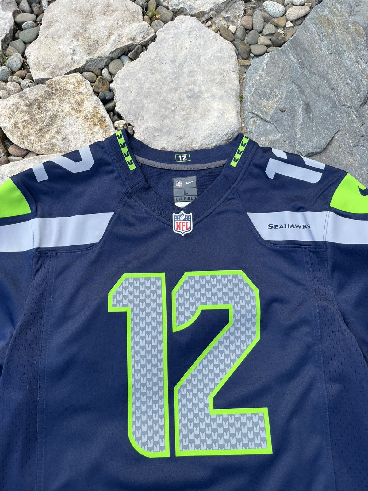 NFL × Nike Nike on Field NFL Seattle Seahawks jersey t-shirt FAN 12 tee Size US L / EU 52-54 / 3 - 3 Thumbnail