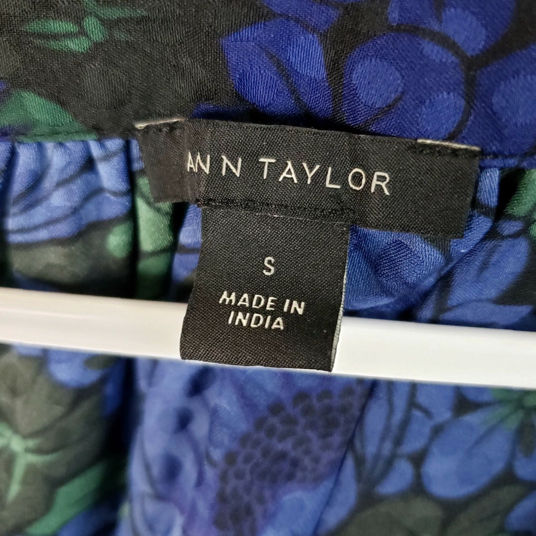 Ann Taylor Ann Taylor Womens Blouse Sz Small Blue Green Floral 3/4 Sleeve Size S / US 4 / IT 40 - 6 Thumbnail