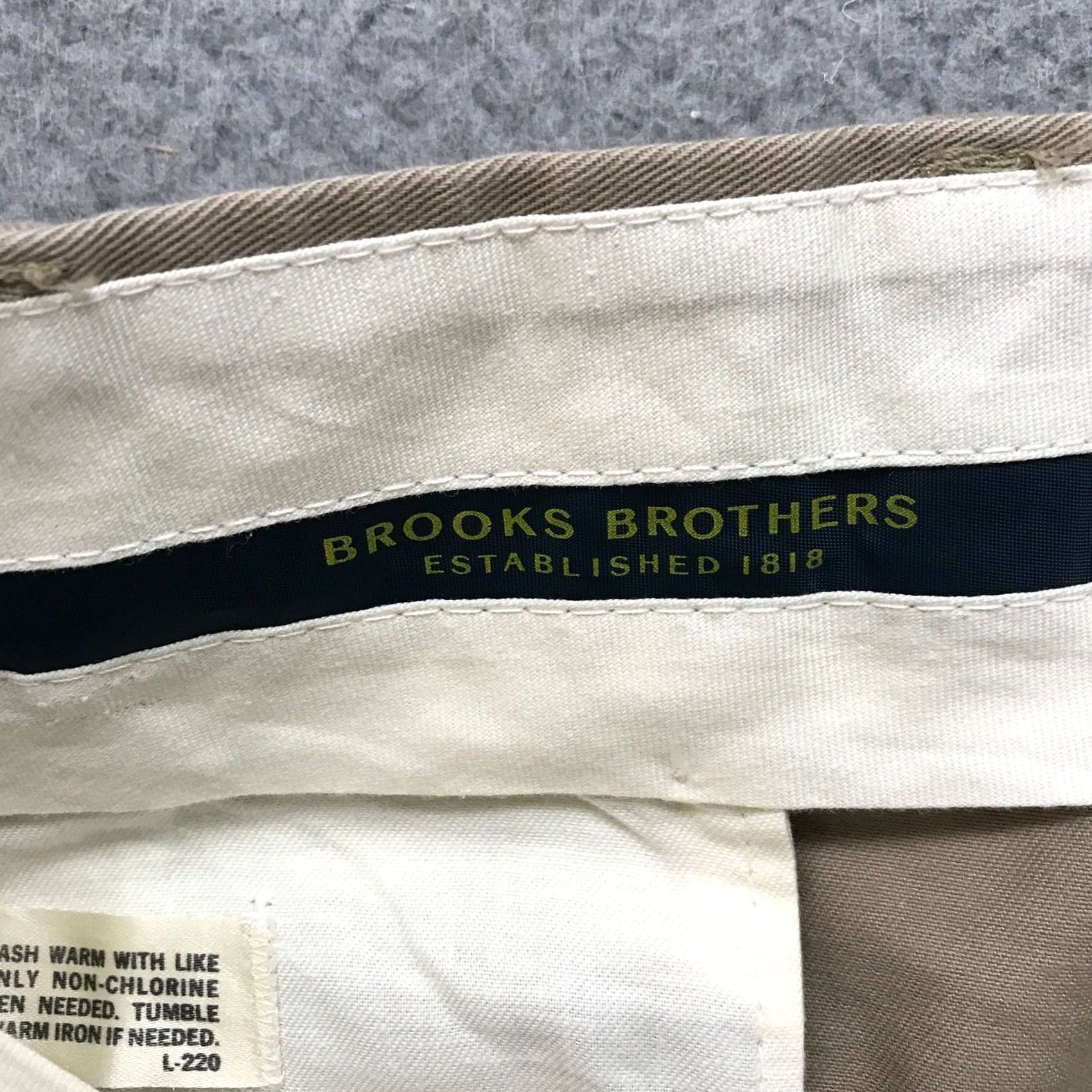 Brooks Brothers VINTAGE Brooks Brothers Dress Pants Mens 36x28 Twill Khaki Loose Fit Light Brown Pants Mens Brown" Size US 36 / EU 52 - 4 Thumbnail
