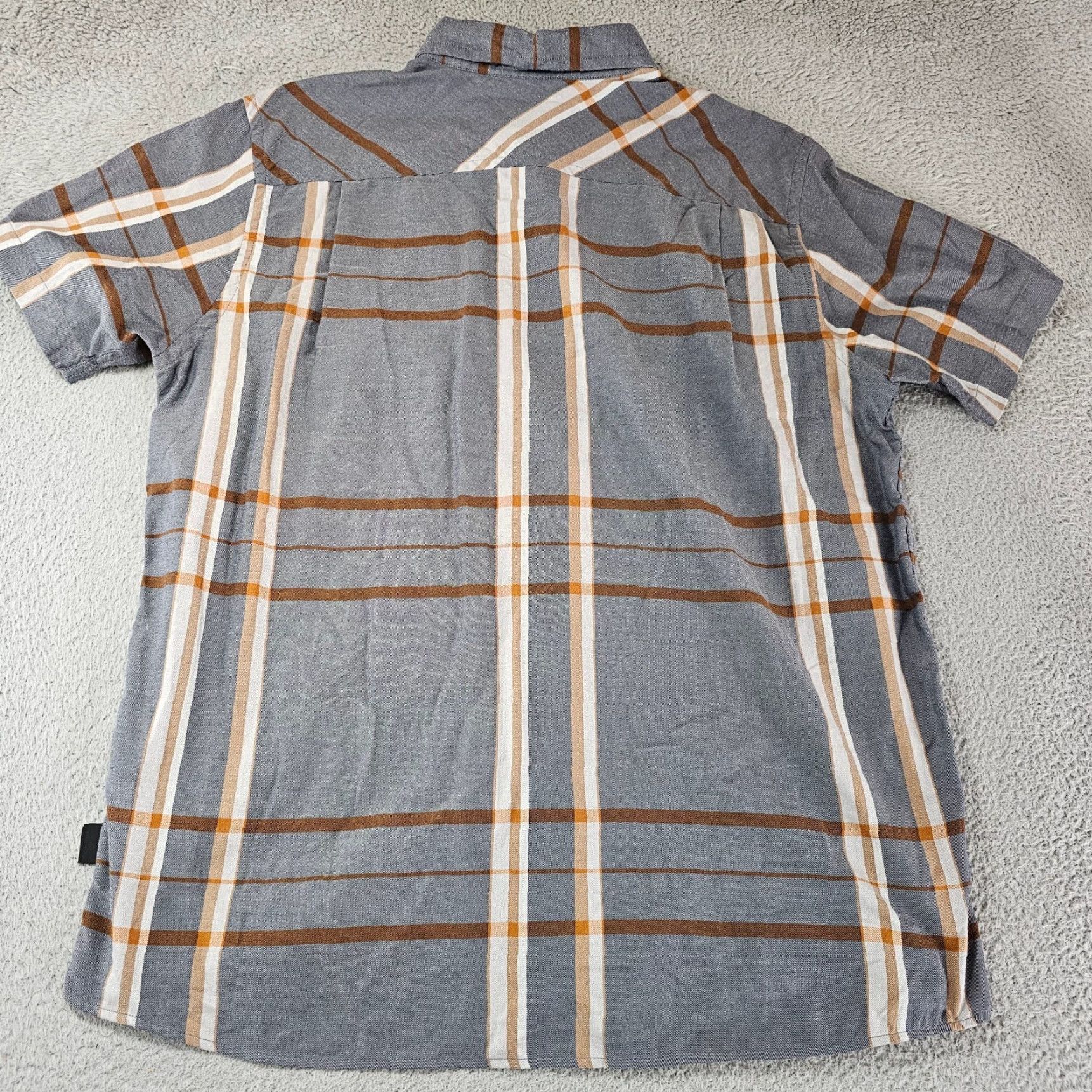 Patagonia Patagonia Shirt Mens XL Grey Check Organic Blend Short Sleeve Button-Up Casual Outdoors UV Protection Wrinkle Resistant Pockets Fall Spring Winter Size US XL / EU 56 / 4 - 6 Thumbnail