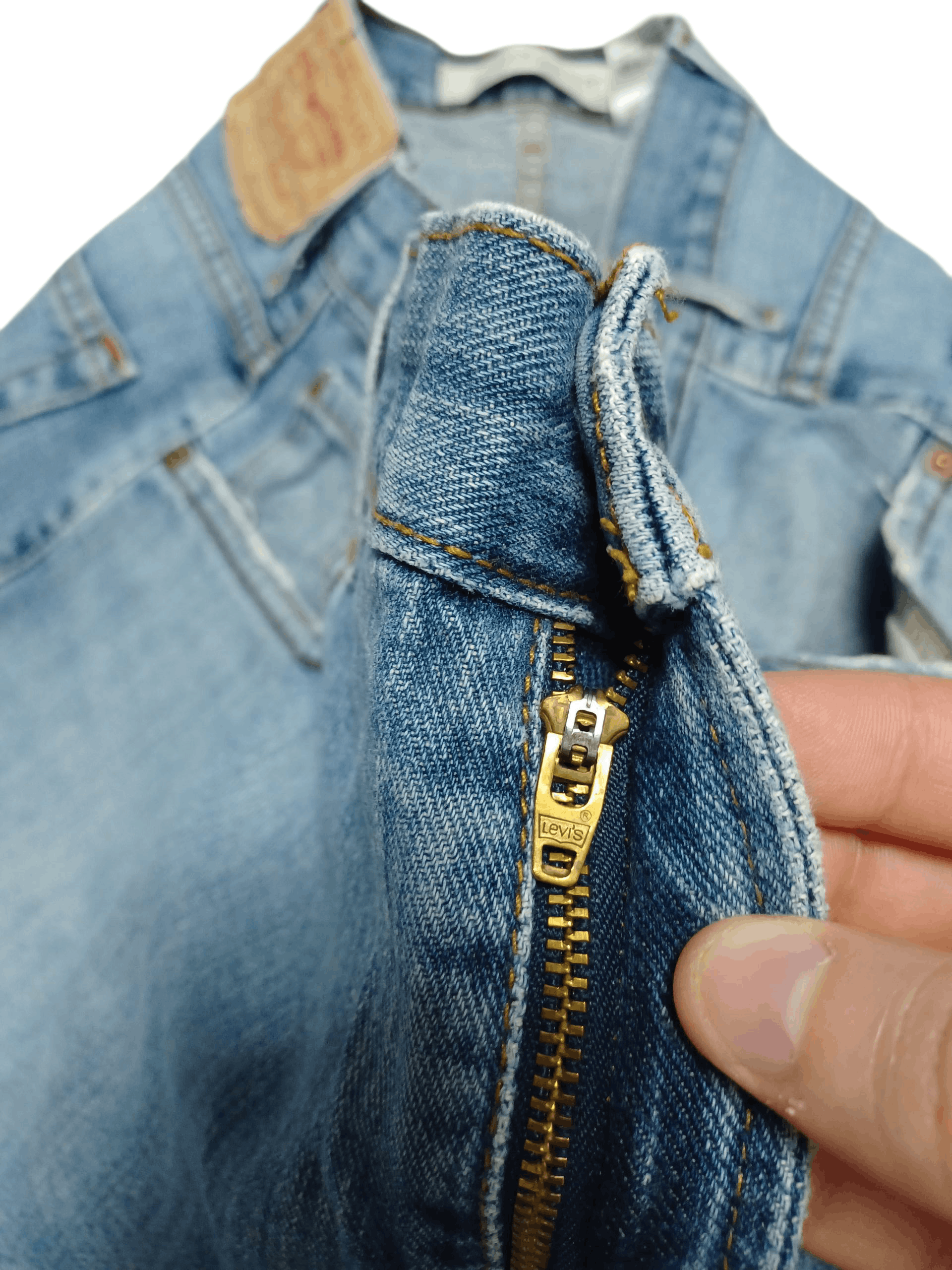 Levi's Vintage Clothing LEVIS 505 VINTAGE REGULAR FIR DIRTY JEANS DENIM Size US 38 / EU 54 - 6 Thumbnail