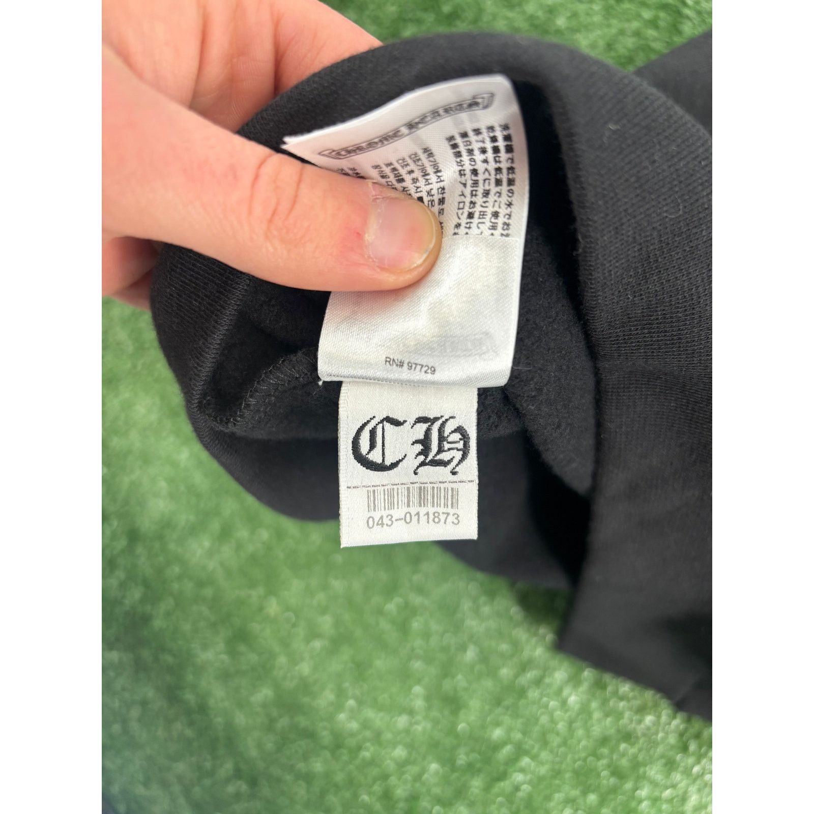 Chrome Hearts Chorme Hearts 1988 Foil Vertical Logo Black Hoodie Size XXL Size US XXL / EU 58 / 5 - 7 Thumbnail