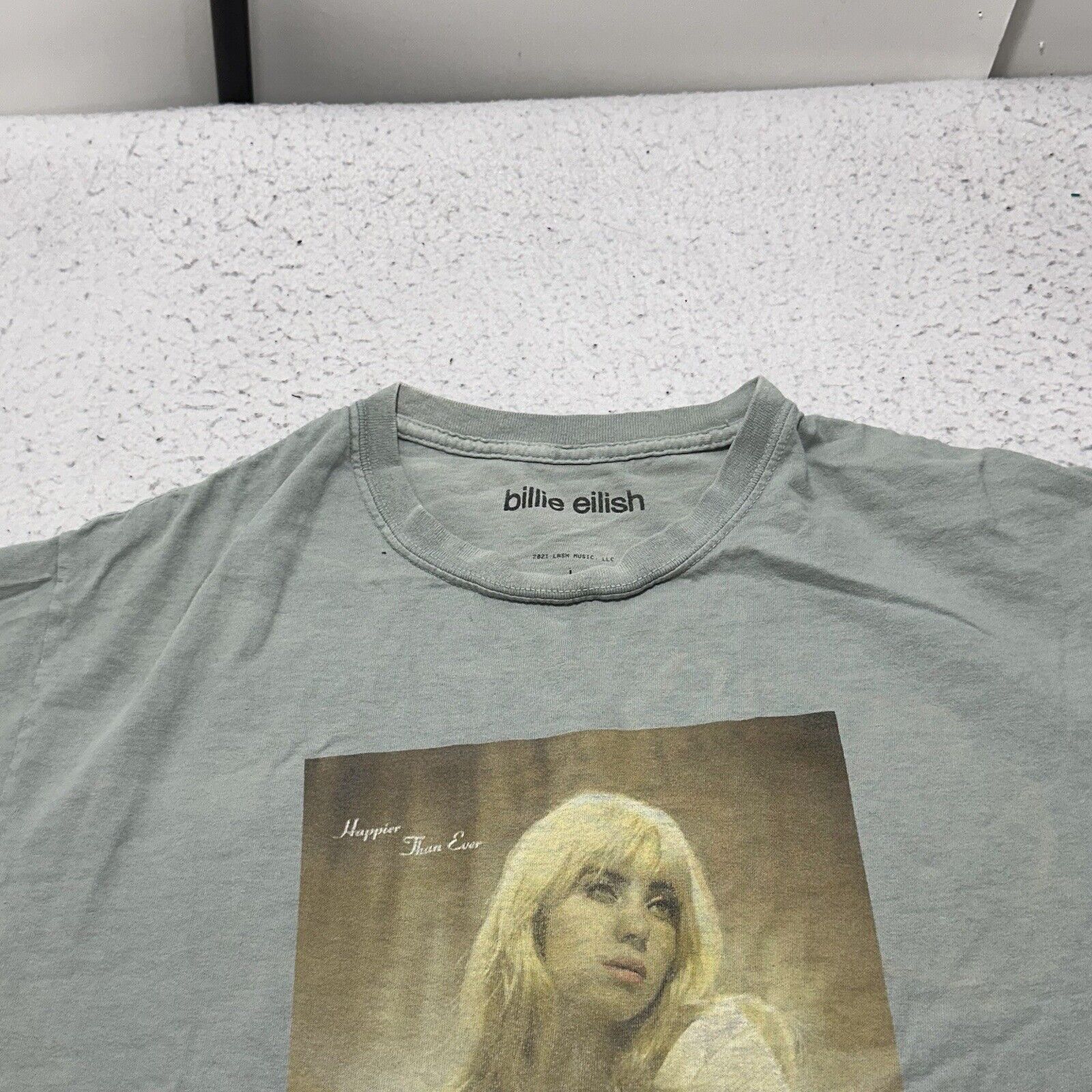 Other Billie Eilish Large 2021 Happier Than Ever Graphic T Shirt Size US L / EU 52-54 / 3 - 4 Thumbnail