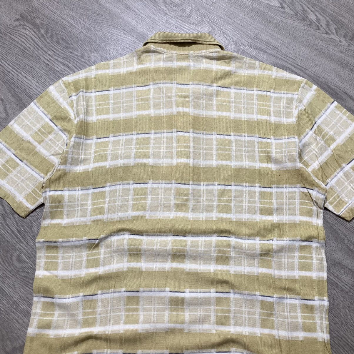 Burberry 1990s Vintage Burberrys Nova Check Pocket Polo Tshirt Luxury Size US L / EU 52-54 / 3 - 13 Thumbnail