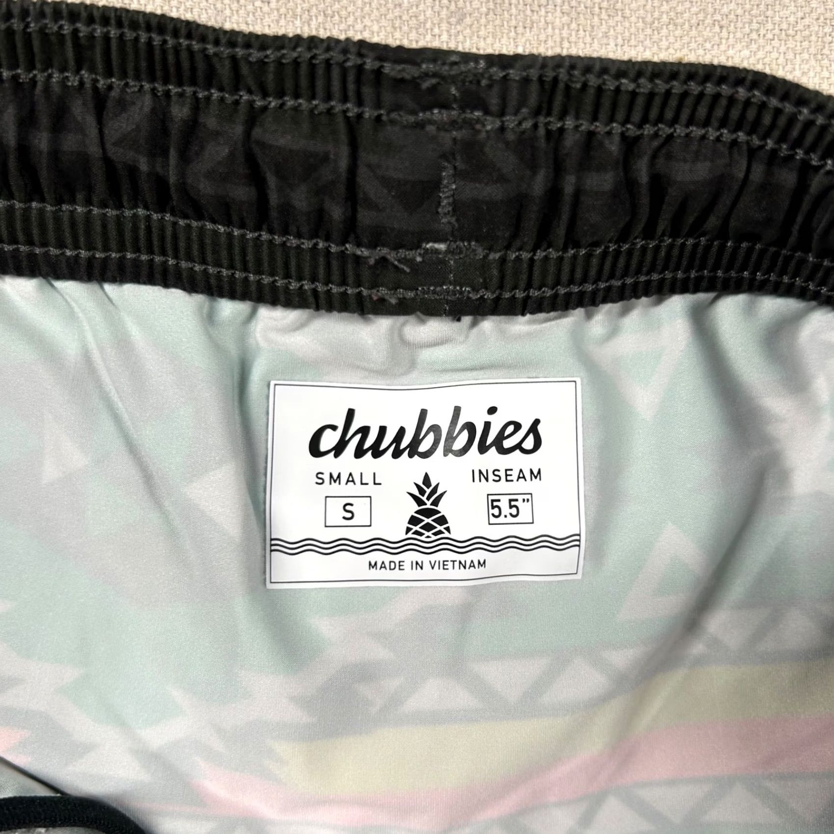 Chubbies Chubbies Shorts Mens Sm Lined Aztec Gym Training Beachy Athletic 5.5" Inseam Size US 29 - 3 Thumbnail
