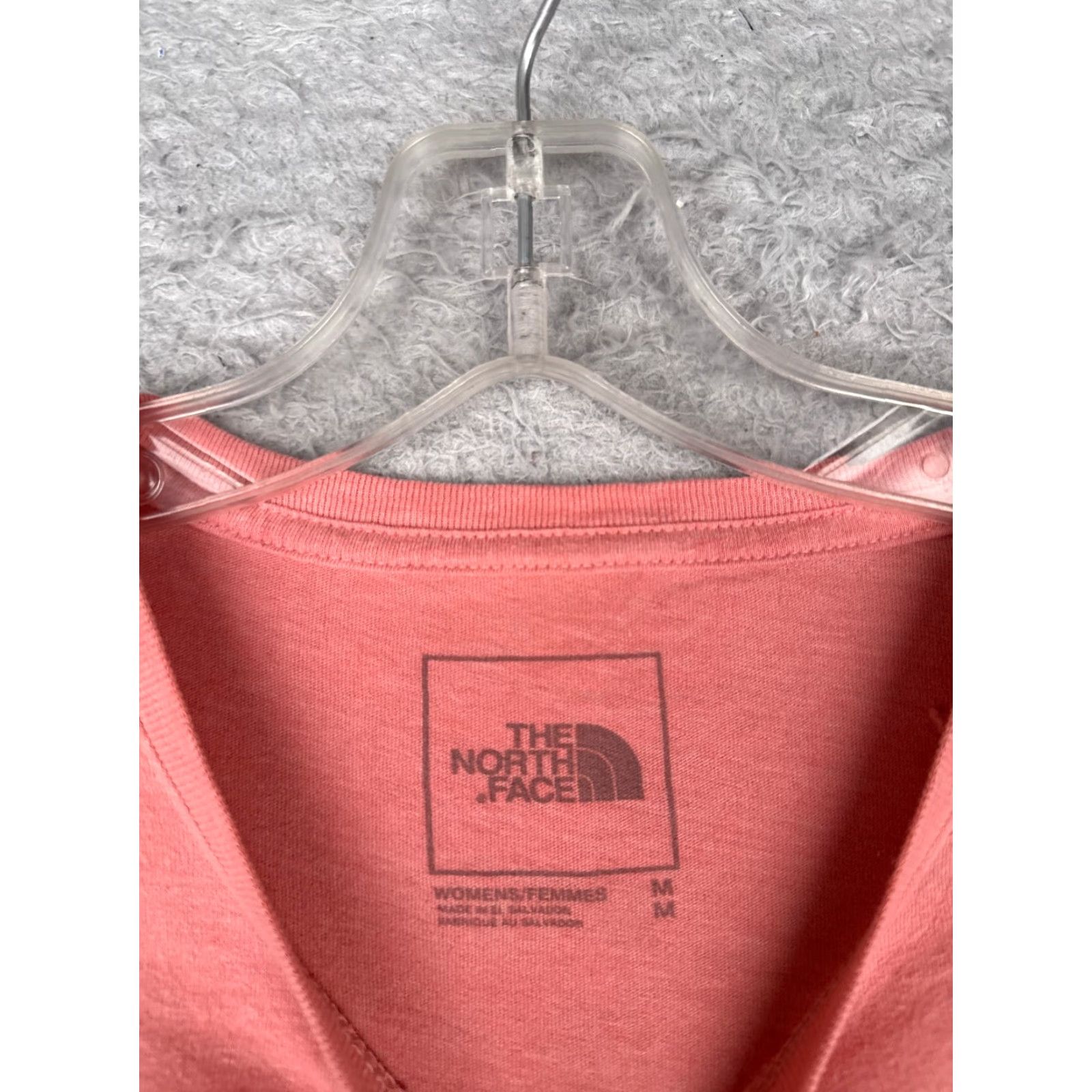 The North Face VINTAGE The North Face Shirt Women M Pink Cotton Blend Crew Neck Short Sleeve READ Size M / US 6-8 / IT 42-44 - 7 Thumbnail
