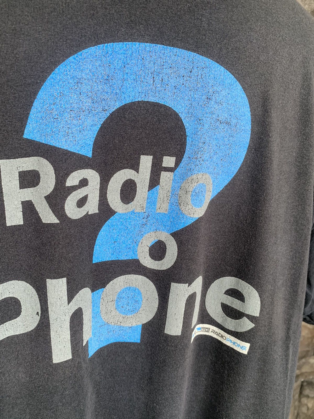 Vintage Vintage 90s Blaupunkt Radio Phone Car Audio Gear T shirt Size US XL / EU 56 / 4 - 4 Thumbnail
