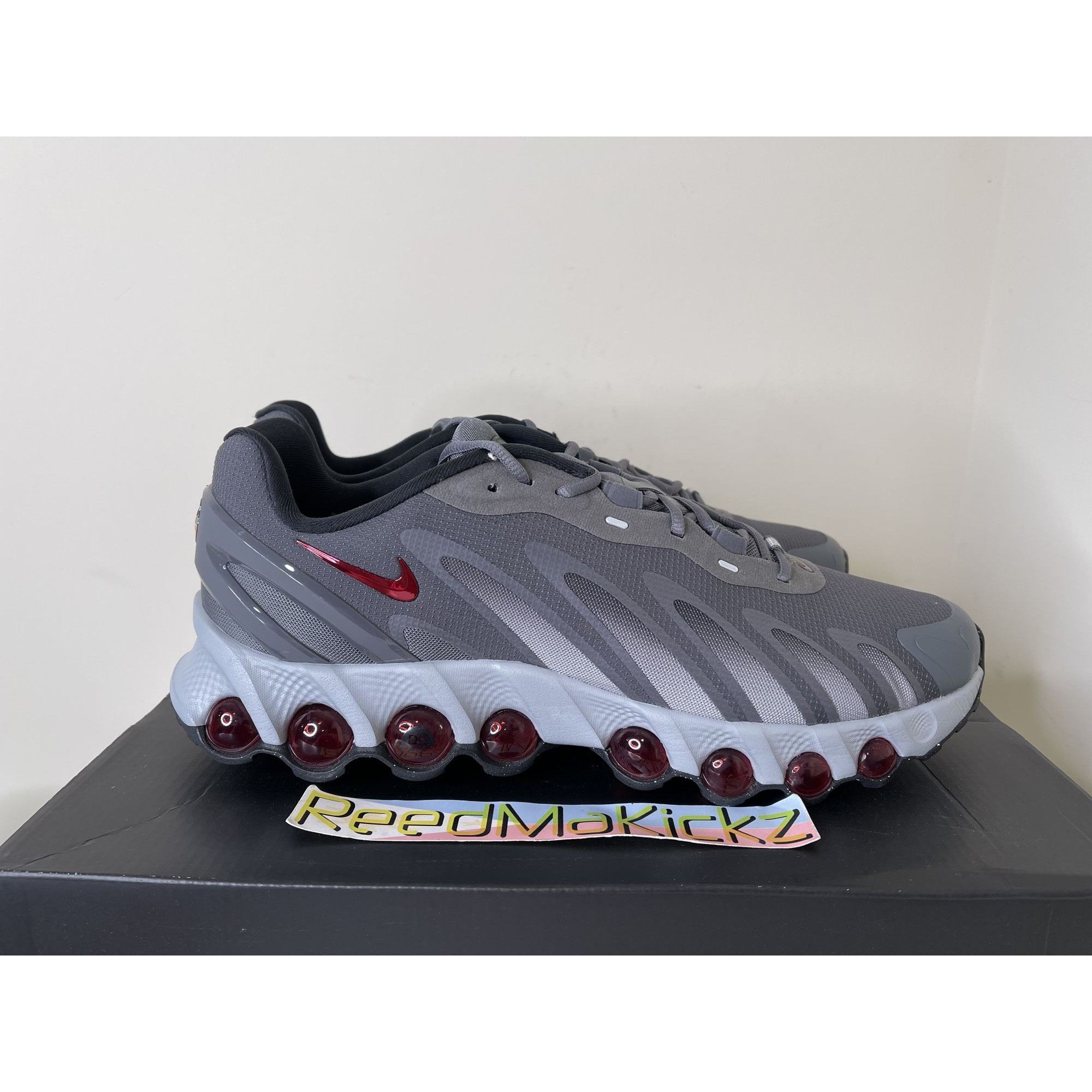 Nike Nike Air Max DN8 Iron Grey Bright Crimson Mens 13us Size US 13 / EU 46 - 2 Thumbnail