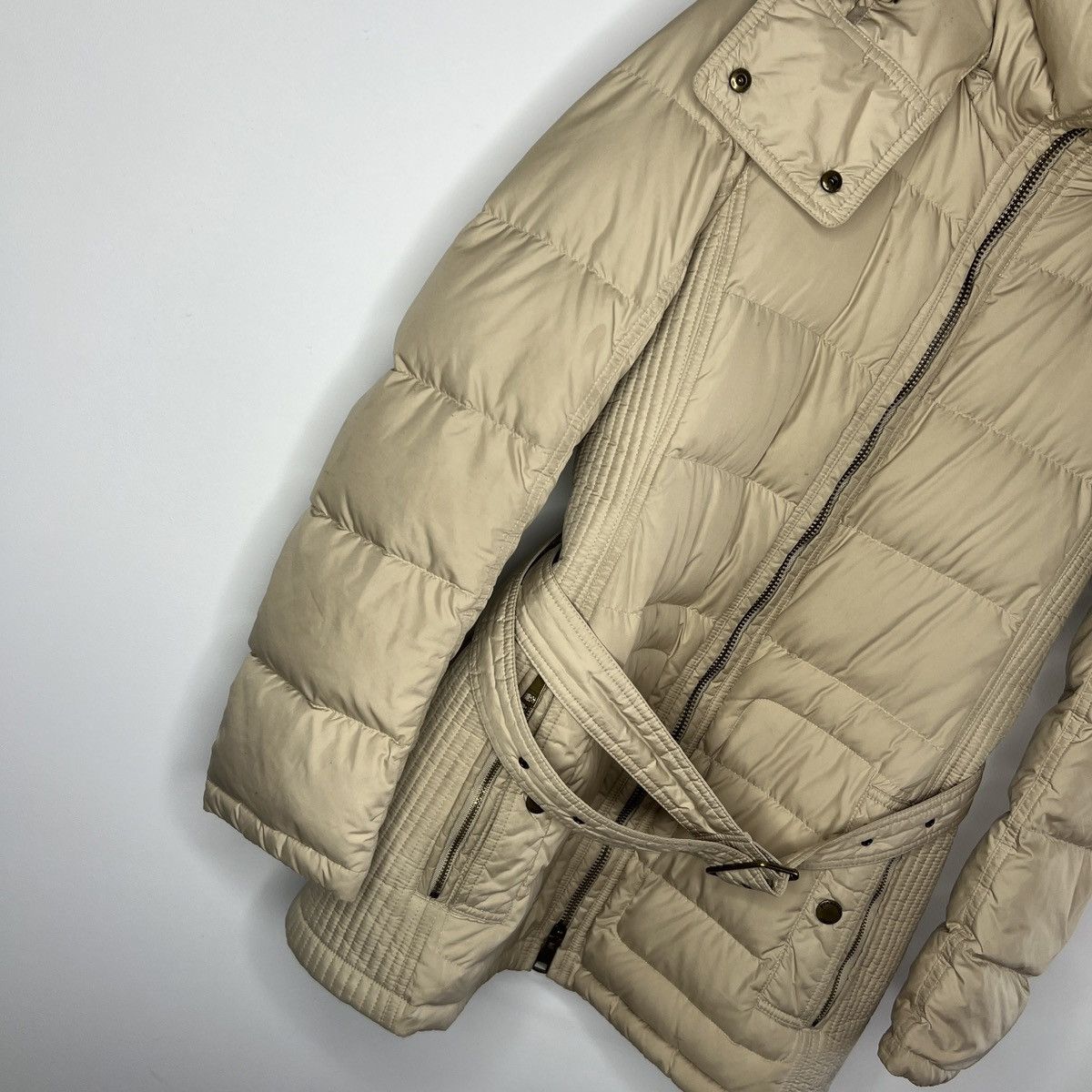 Burberry Burberry Puffer Down Jacket Hooded Nova Check Beige Belted Size M / US 6-8 / IT 42-44 - 3 Thumbnail