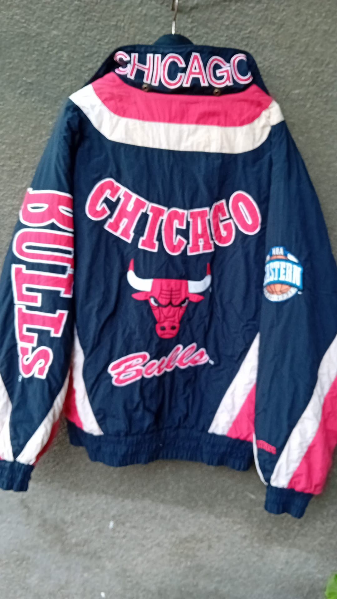 NBA × Nutmeg Chicago Bulls NBA Jacket Nutmeg Vintage Pullover Embroidered Size US L / EU 52-54 / 3 - 18 Thumbnail