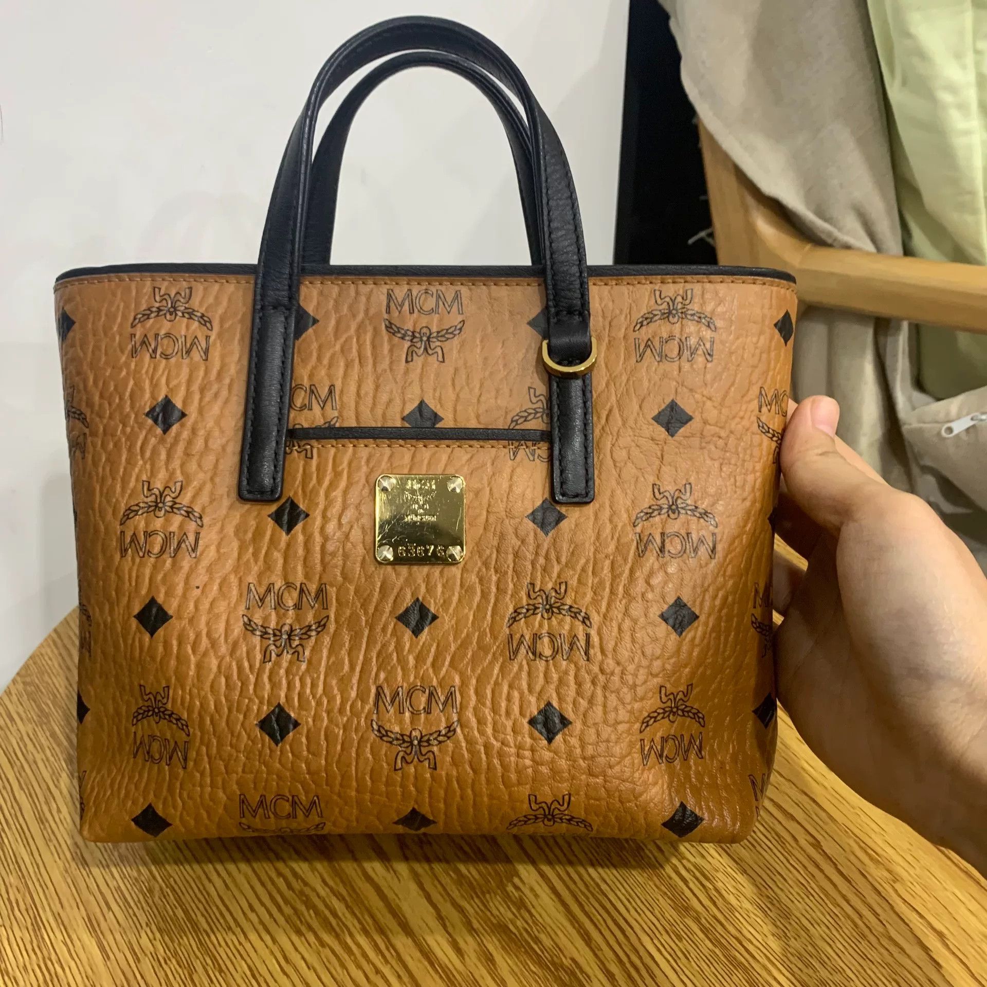 MCM Pre-loved Bag Very good condition Size ONE SIZE - 1 Thumbnail