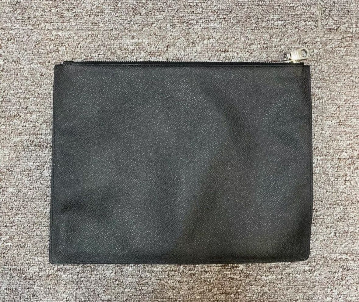 Givenchy Givenchy Dog Head Envelope Bag Size ONE SIZE - 2 Thumbnail