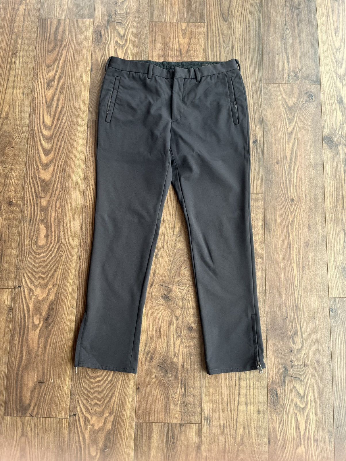 Prada Prada pants with zippers Size US 35 - 1 Thumbnail