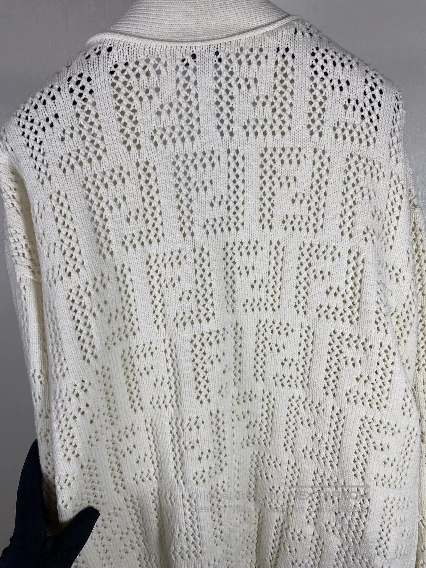Fendi Fendi Perforated Logo Cardigan. Size US XL / EU 56 / 4 - 3 Thumbnail
