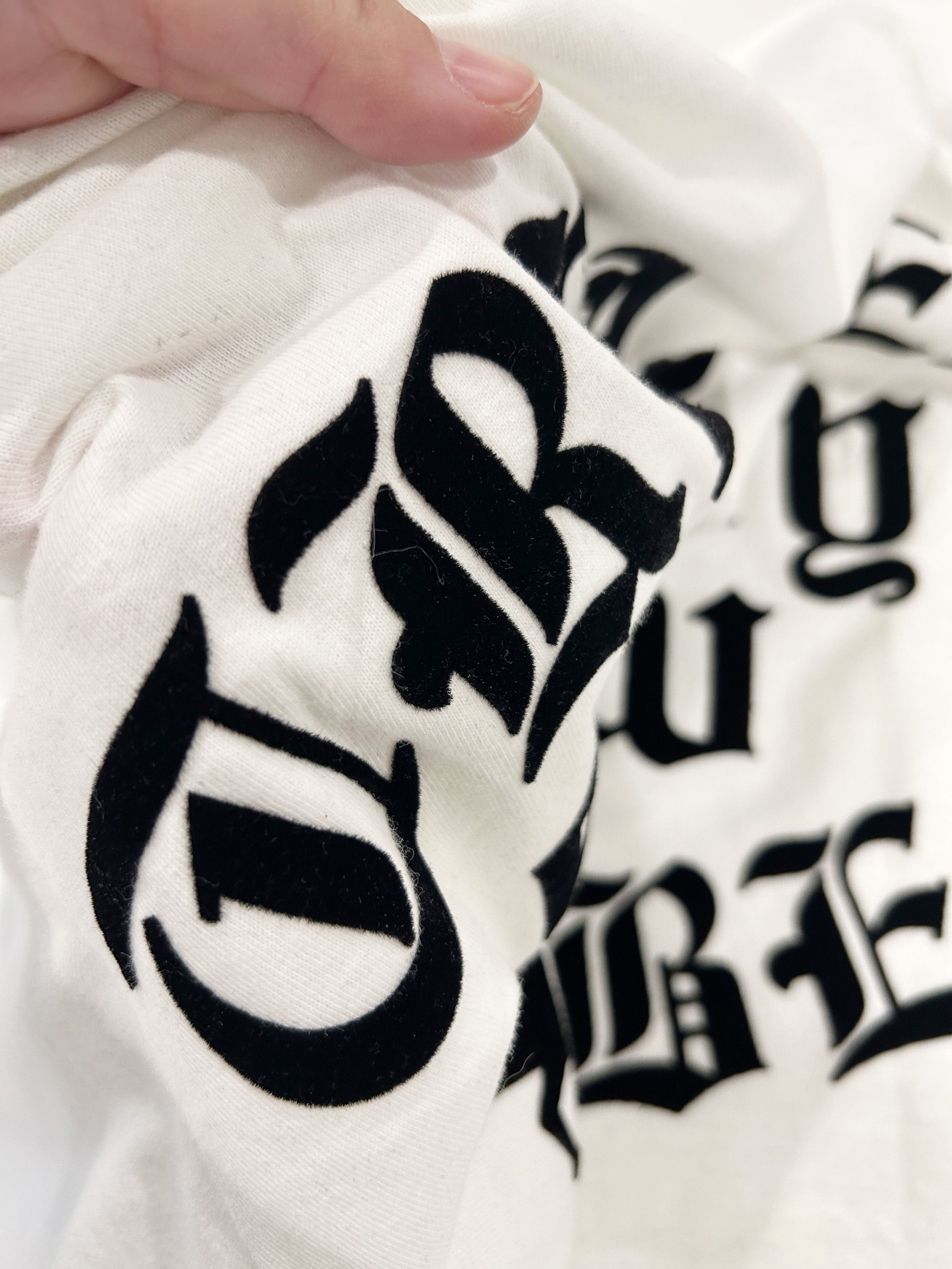 Stussy Crown Flocking T Shirt Size US S / EU 44-46 / 1 - 5 Thumbnail