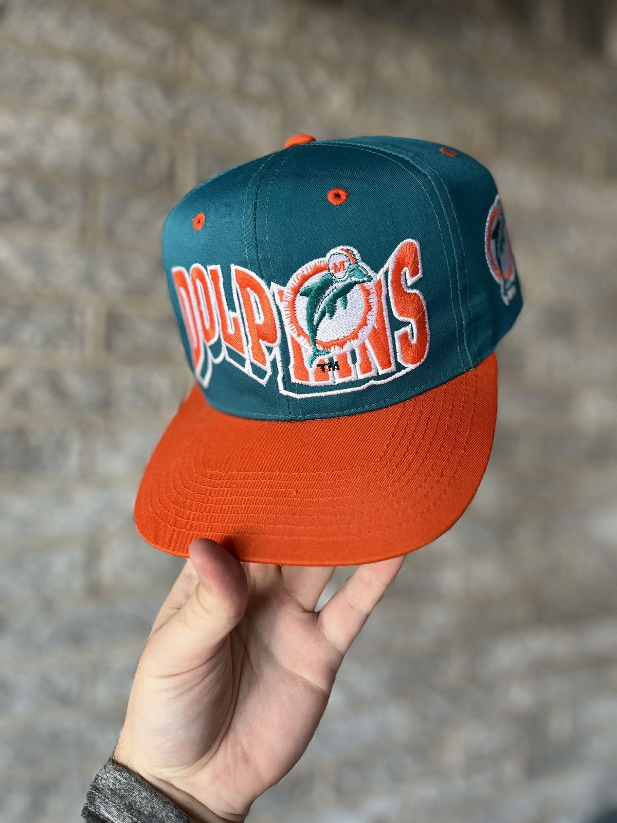 MIAMI shops DOLPHINS Lot of 4 Snapback Hat Cap Trucker Vintage 90s Embroidery