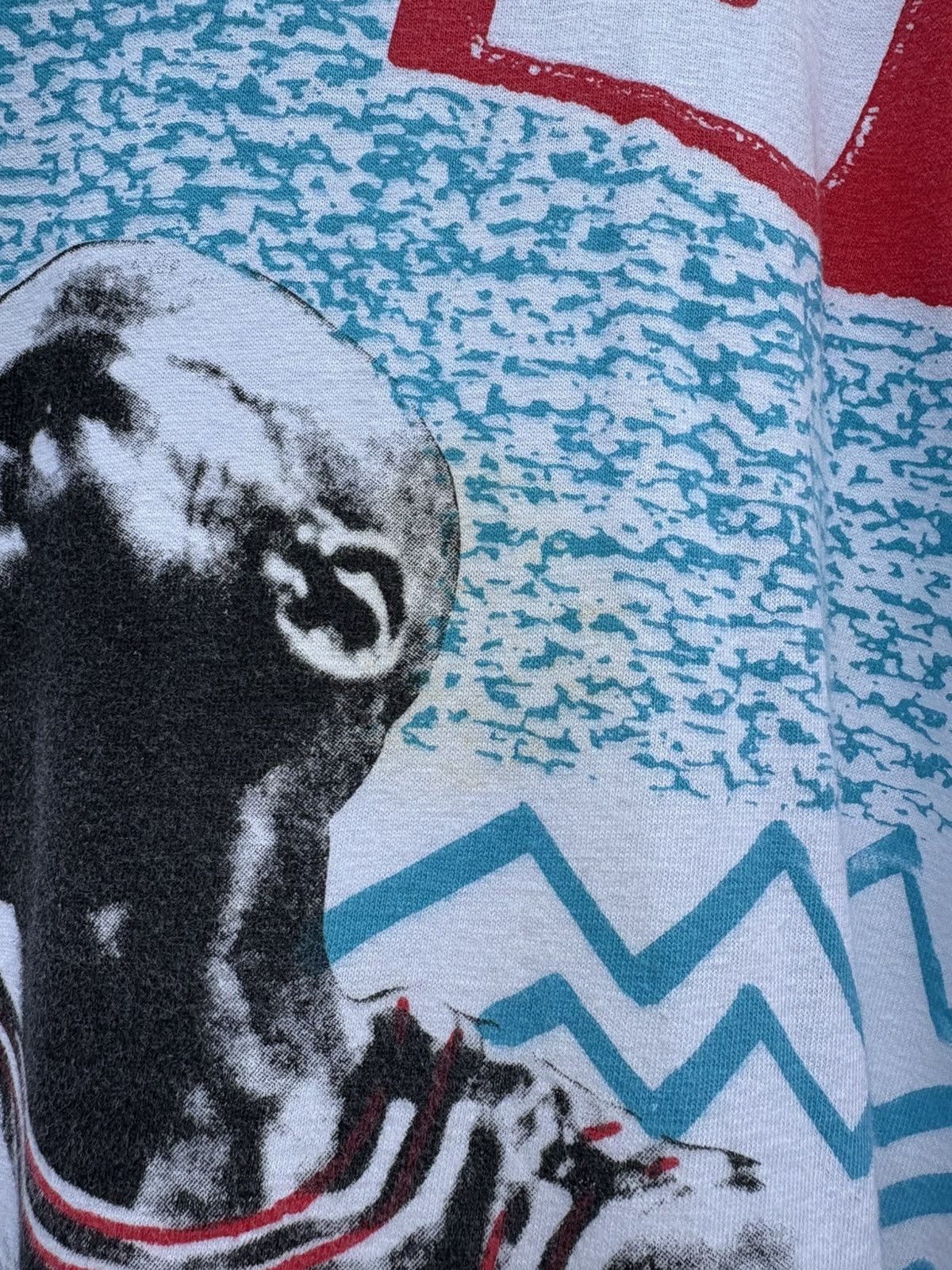 Other Vintage 90s Michael Jordan Tee Magic Johnson AOP Bulls Grail Size US XL / EU 56 / 4 - 9 Thumbnail