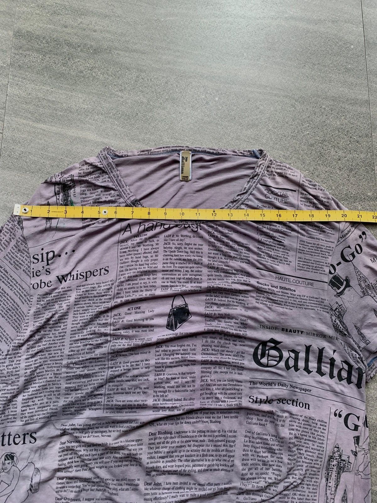 John Galliano FREE TAX! 2000s Gazzete Newspaper tee Size US L / EU 52-54 / 3 - 12 Thumbnail