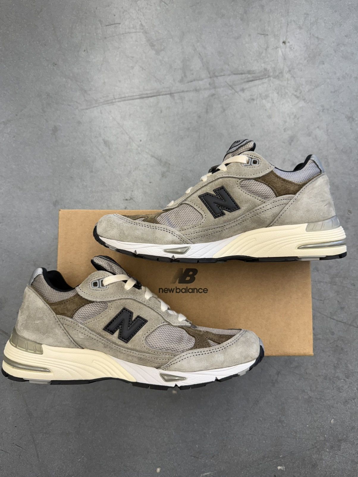 JJJJound × New Balance 2023 New Balance 991 MiUK JJJJound Grey Olive Size US 9 / IT 39 - 2 Thumbnail