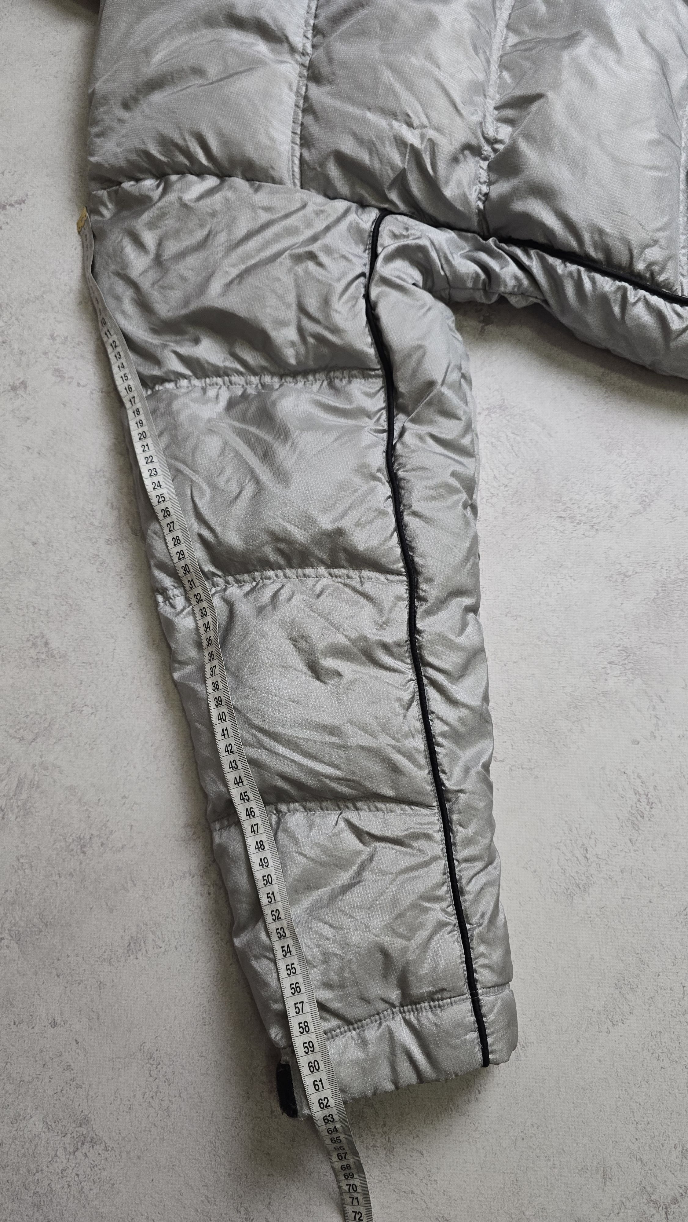 Nike Nike Vintage Y2K Silver Down Puffer Jacket Heavy Winter Coat Size US M / EU 48-50 / 2 - 4 Thumbnail