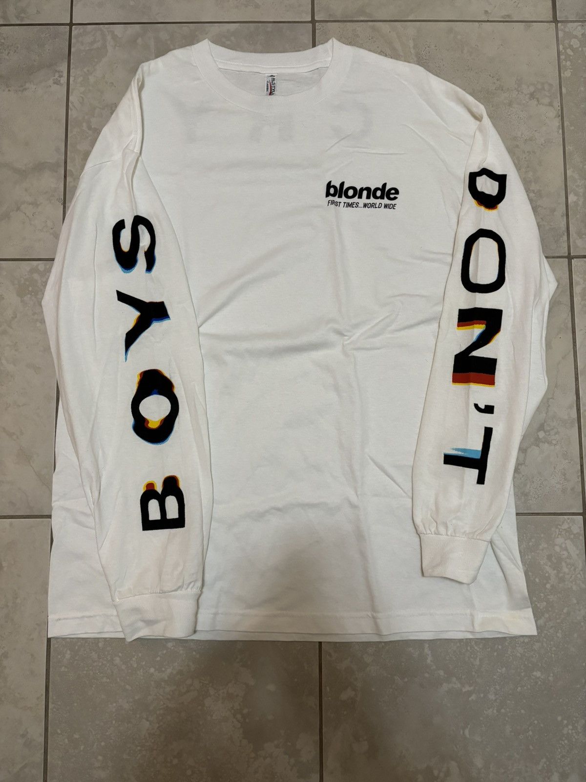 Band Tees Rare Authentic 2016 Frank Ocean Unreleased Blonde promo tee Size US XL / EU 56 / 4 - 1 Thumbnail