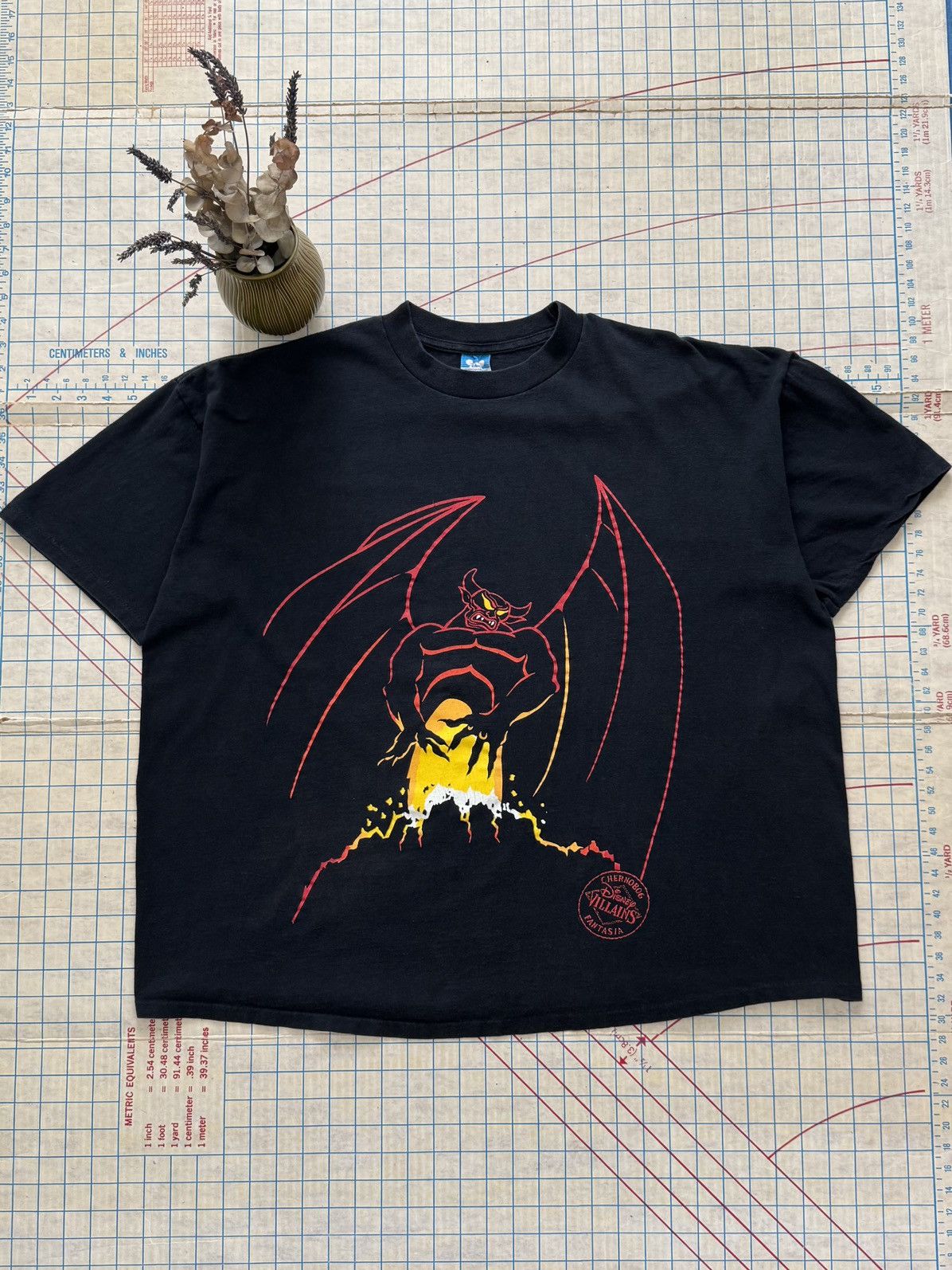 Disney Vintage Chernabog Fantasia Disney Villains Tee Black FitsXL Size US XL / EU 56 / 4 - 2 Thumbnail