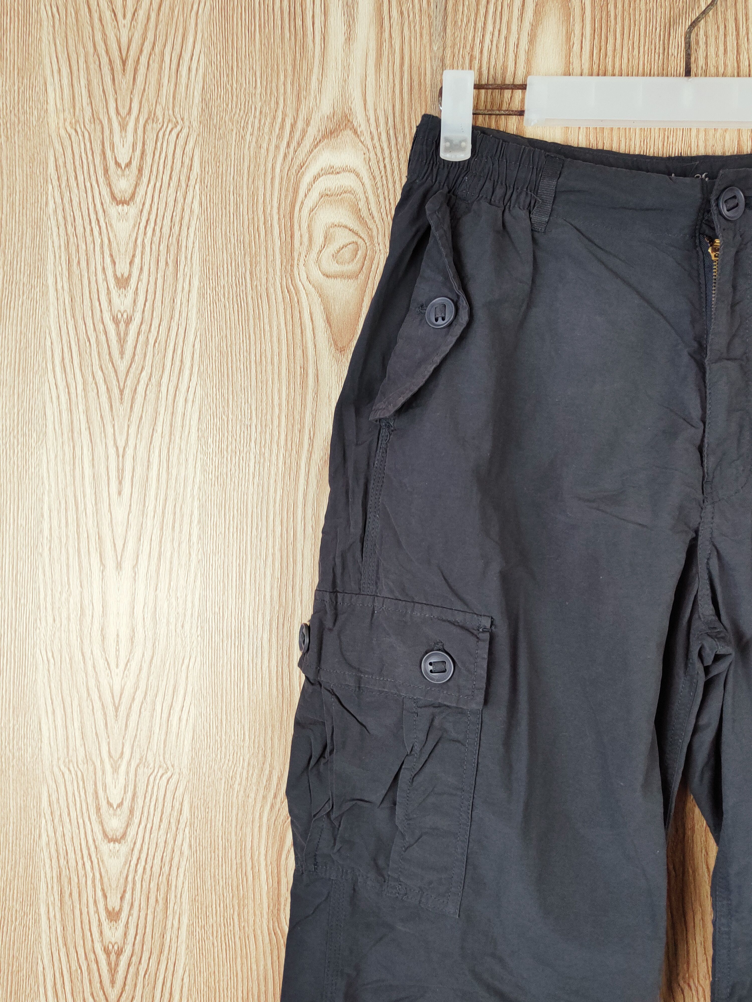 Japanese Brand Spinash Black Multipocket Cargo Short Pants #W450 Size US 28 / EU 44 - 3 Thumbnail