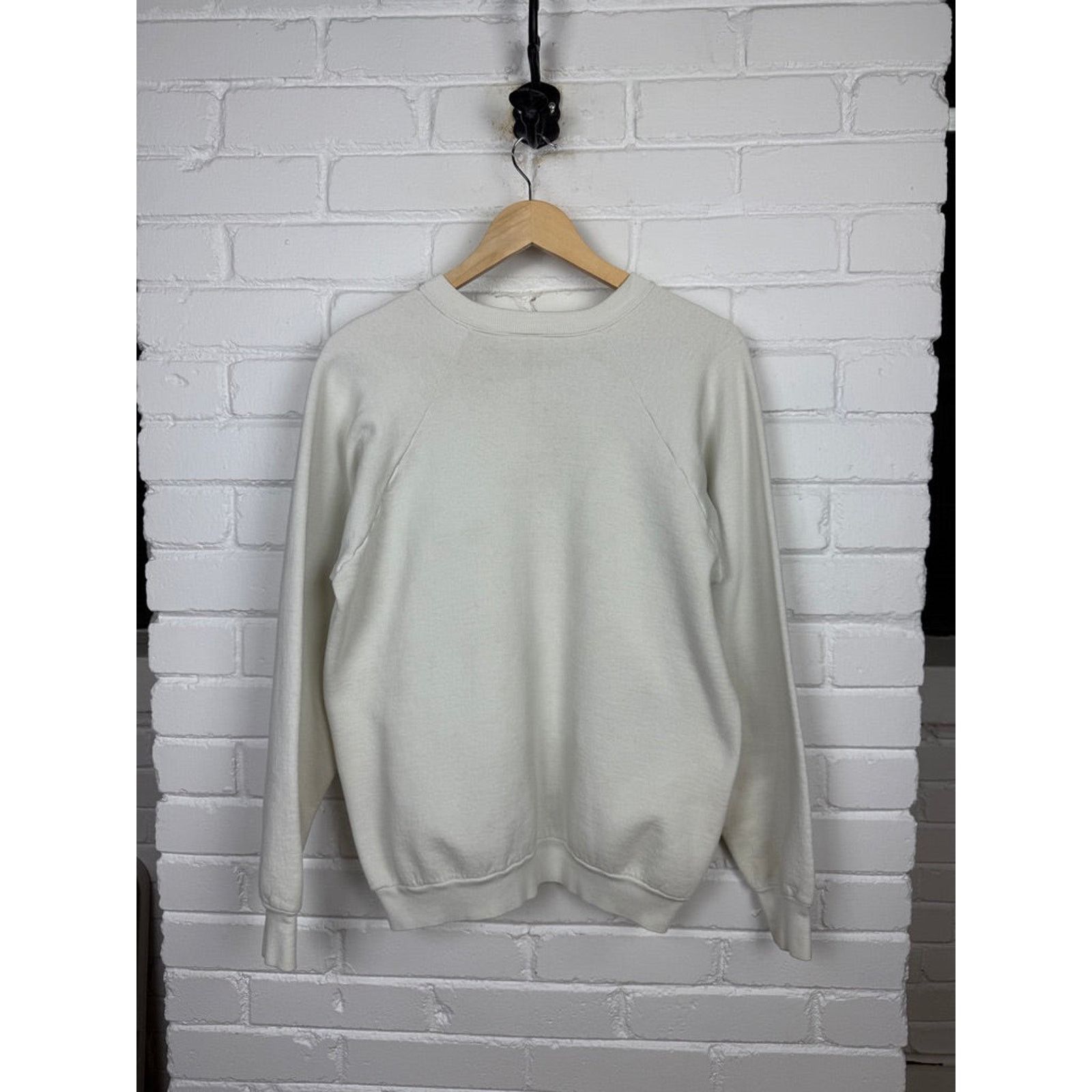 Vintage Vintage 80s/90s Levis 501 Button Your Fly Big Graphic Size L Size US L / EU 52-54 / 3 - 2 Thumbnail