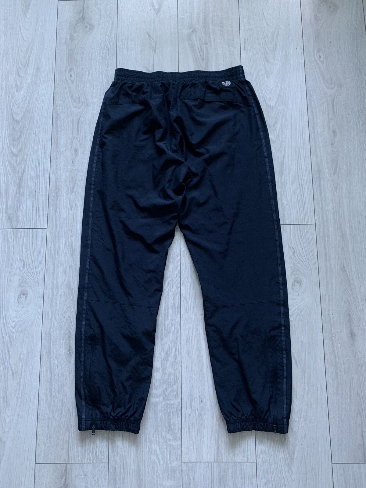 Nike × Nike ACG × Vintage Vintage nike track pants y2k acg gorpcore sweatpants Size US 34 / EU 50 - 4 Thumbnail