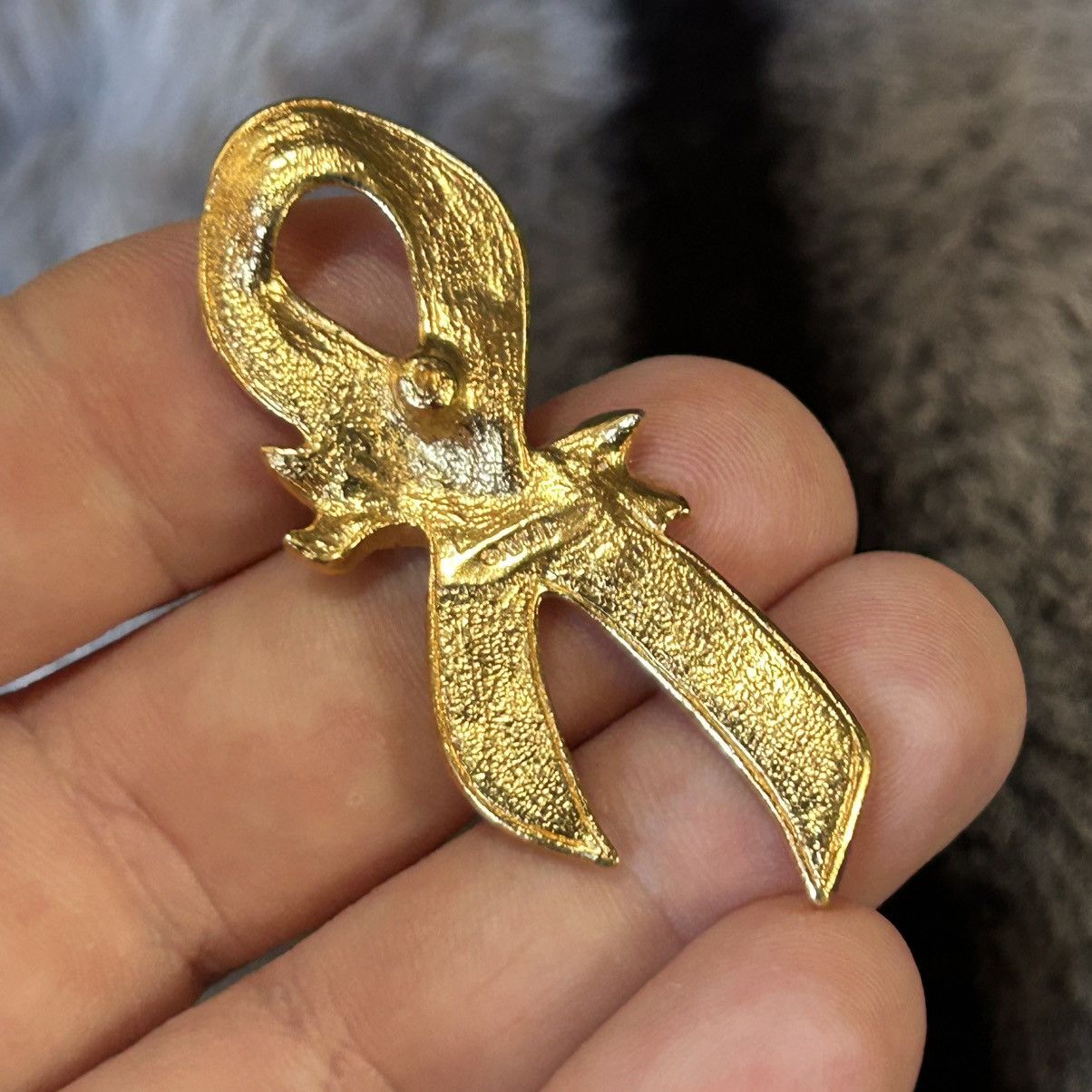 Jewelry Vintage 90s Avon better breast care breast cancer pin Size ONE SIZE - 8 Thumbnail