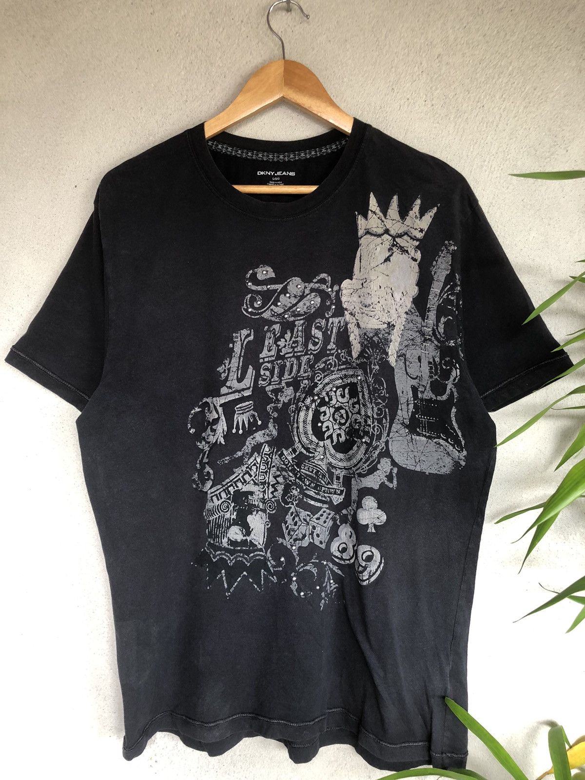 Affliction × Vintage Vintage Y2K DKNY Affliction Tshirts Size US L / EU 52-54 / 3 - 1 Thumbnail
