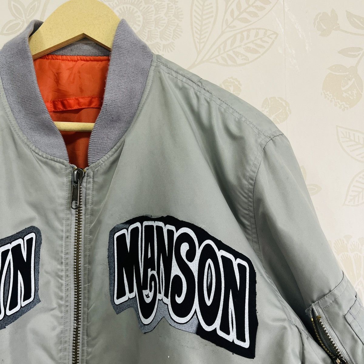 Marilyn Manson Vintage Marilyn Manson Patches Reversible MA-1 Bomber Jacket Size US XL / EU 56 / 4 - 7 Thumbnail