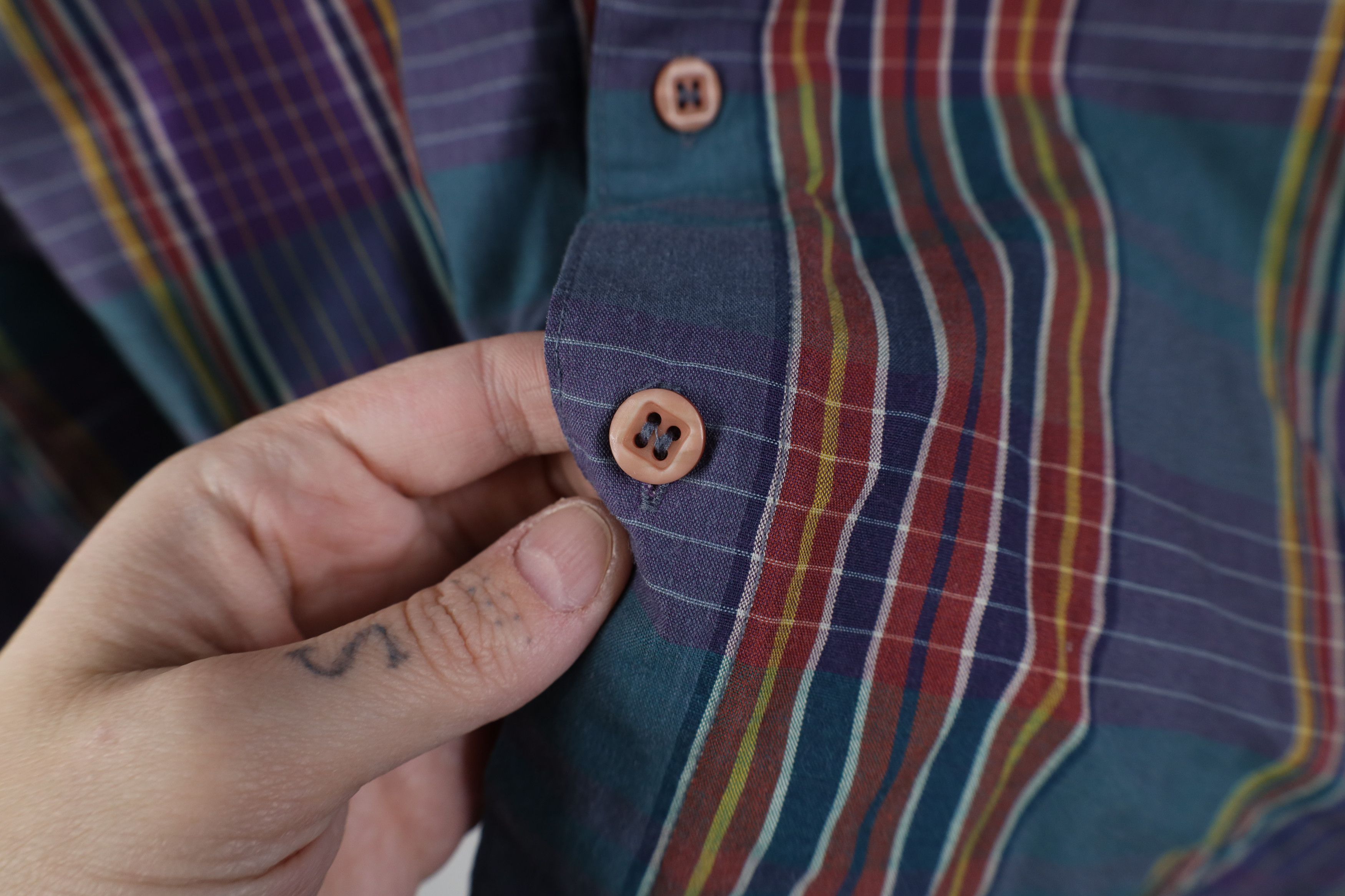 Levi's Vintage 80s Levis Rainbow Madras Plaid Button Down Shirt Size US L / EU 52-54 / 3 - 4 Thumbnail