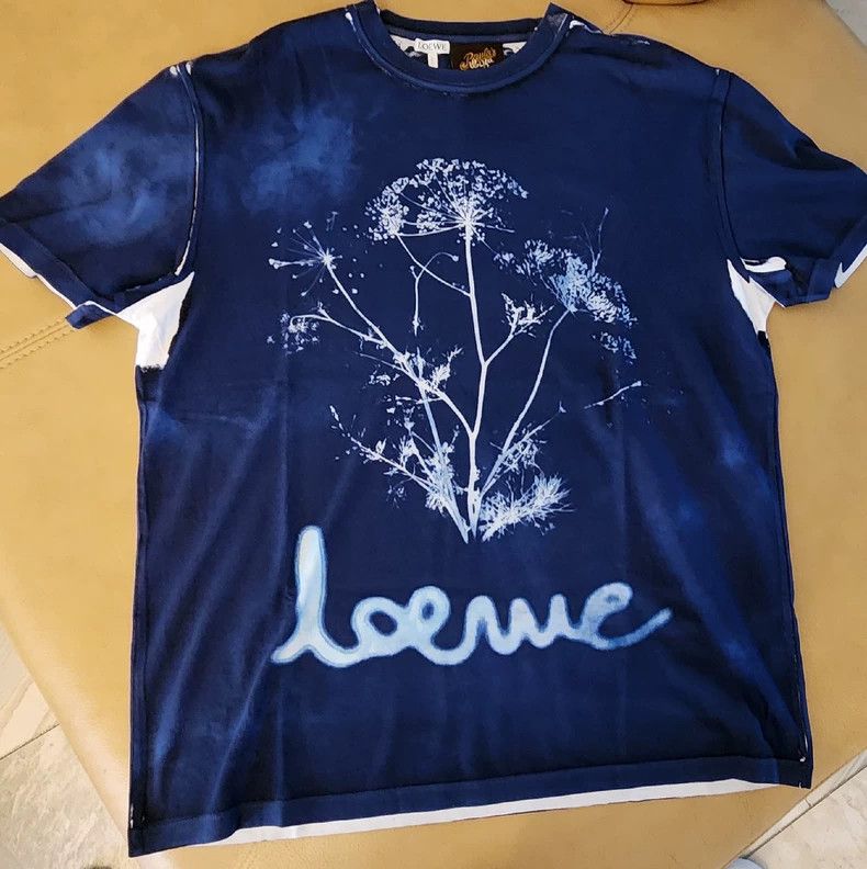 Loewe LOEWE Short sleeves with slightly slanted shoulders Size S / US 4 / IT 40 - 1 Thumbnail